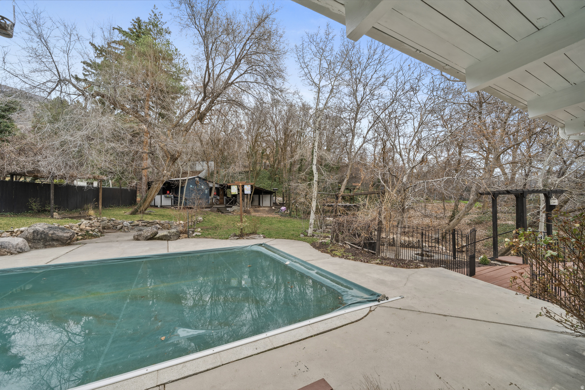 main property photo 43