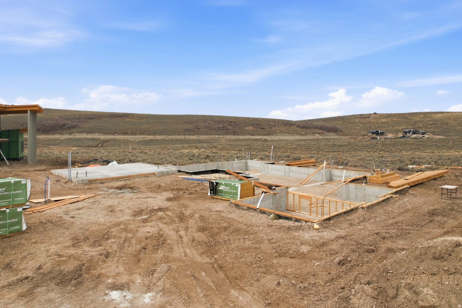 main property photo 15