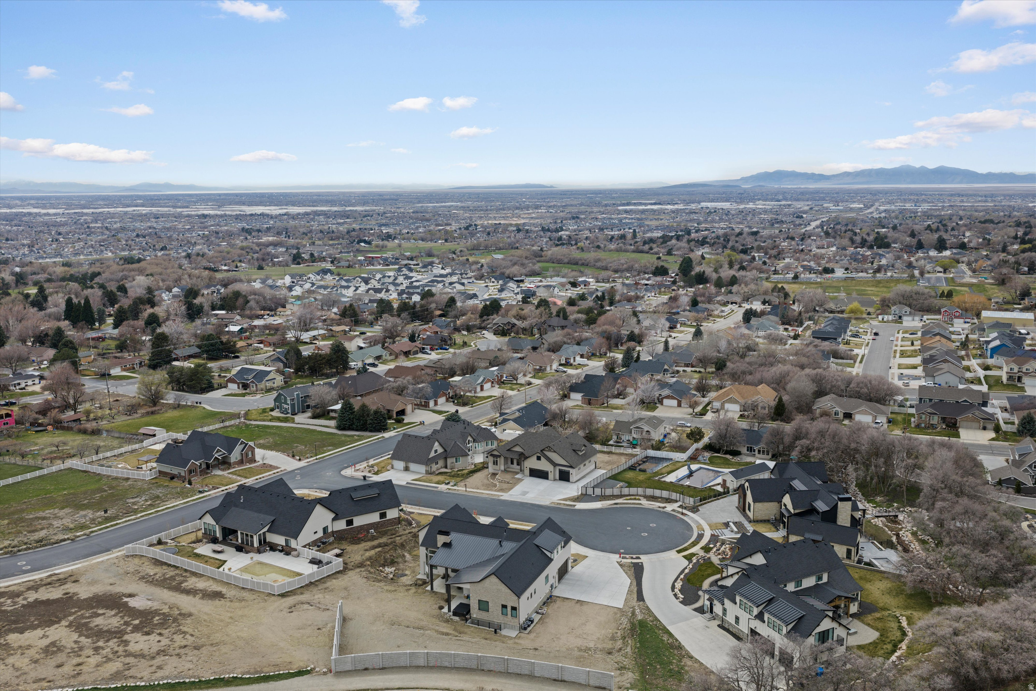 main property photo 59