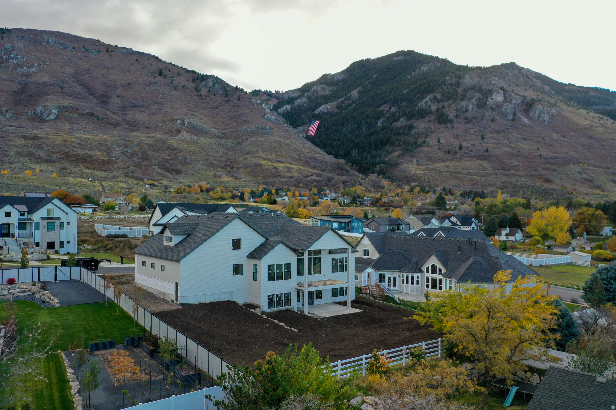 main property photo 61