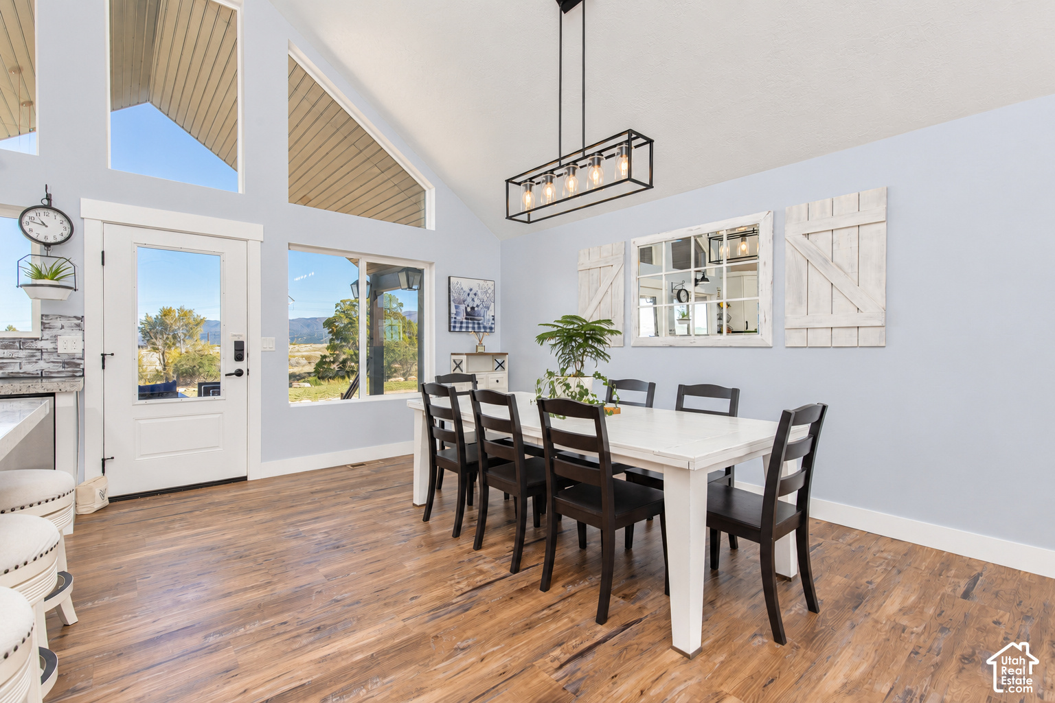 main property photo 74