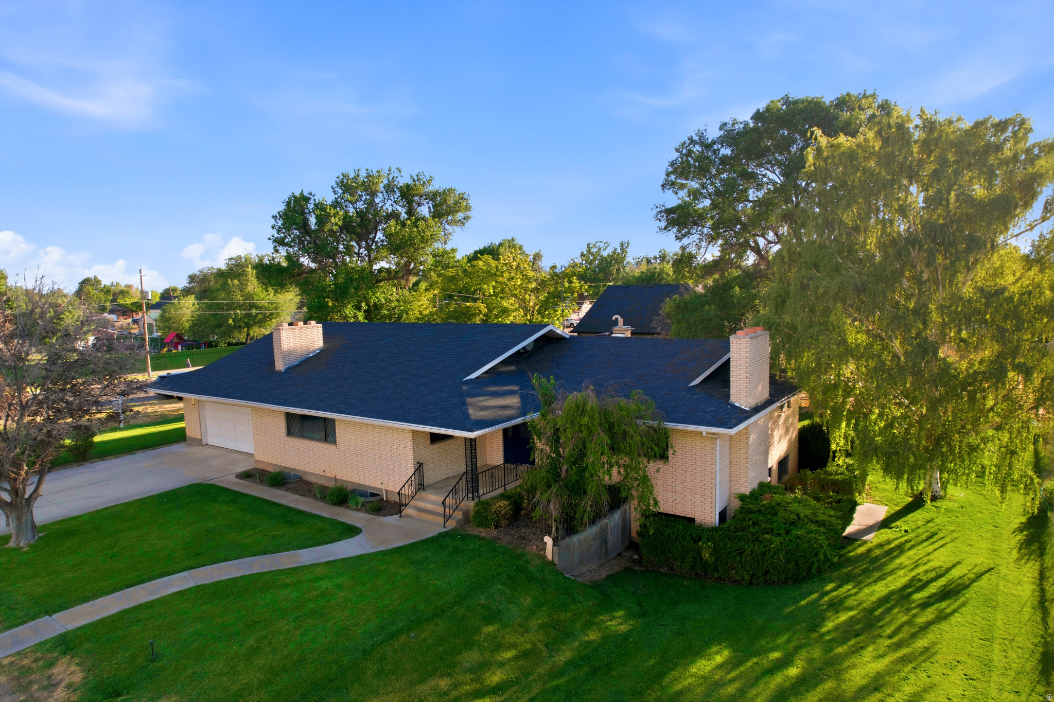 main property photo 58
