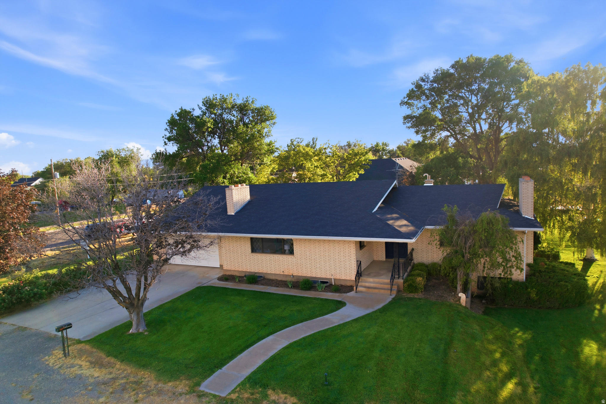 main property photo 59
