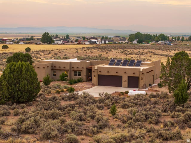 main property photo 50