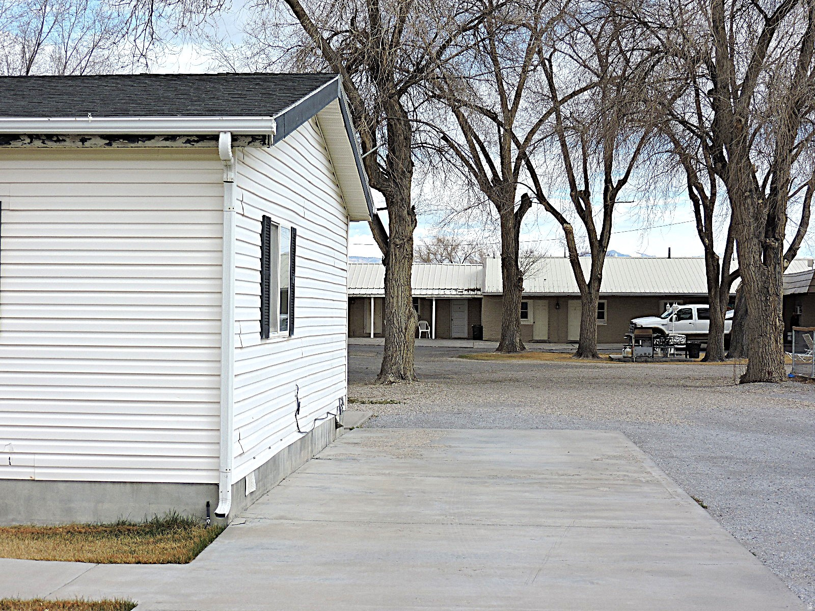main property photo 51