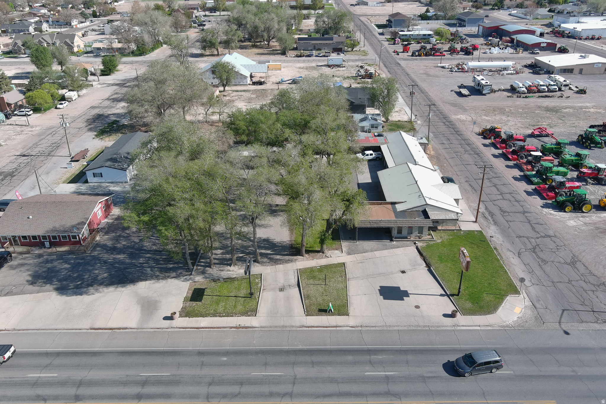 main property photo 67