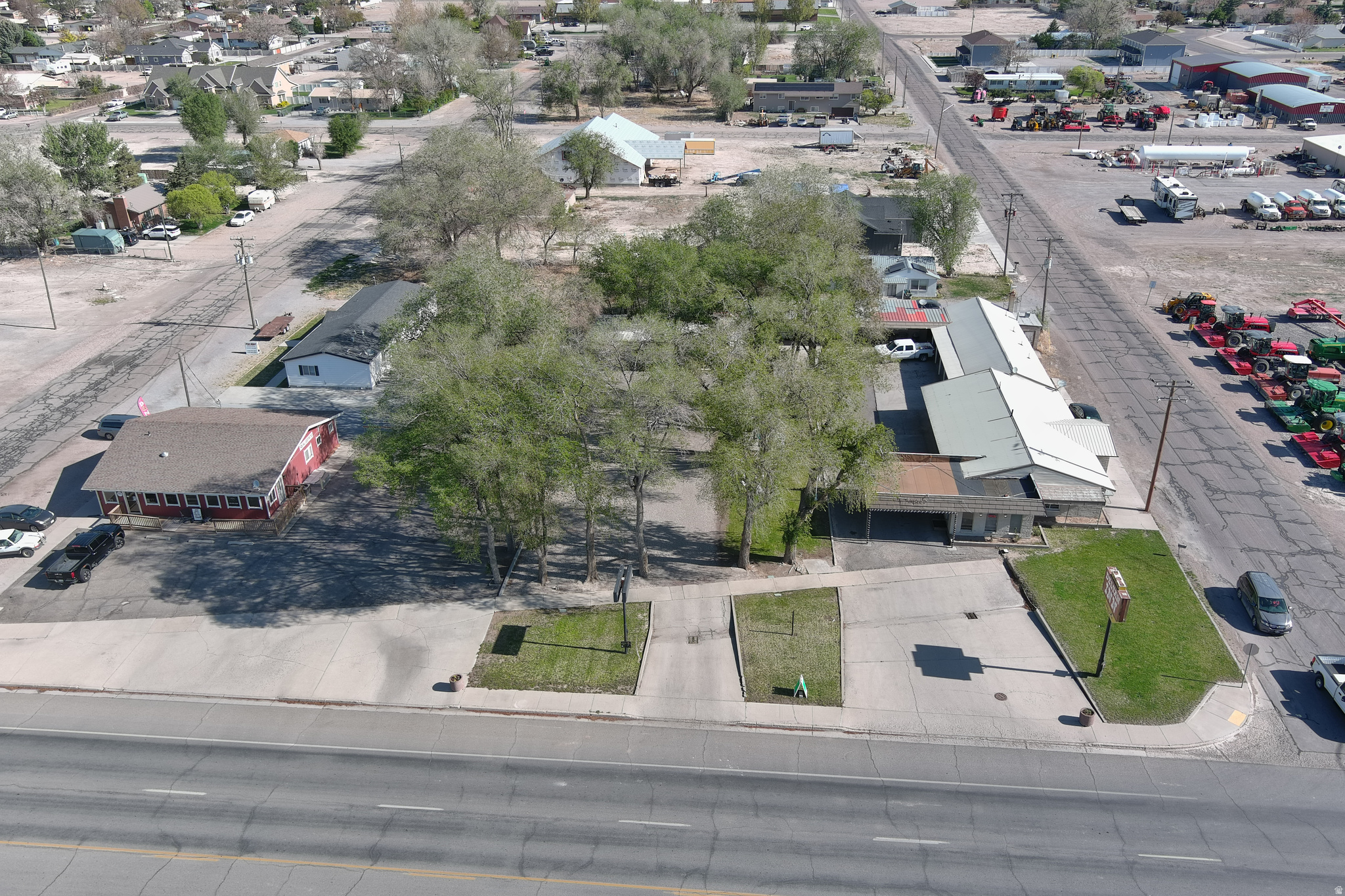 main property photo 71