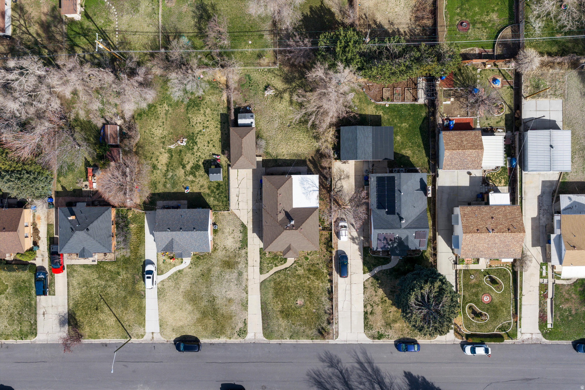main property photo 33