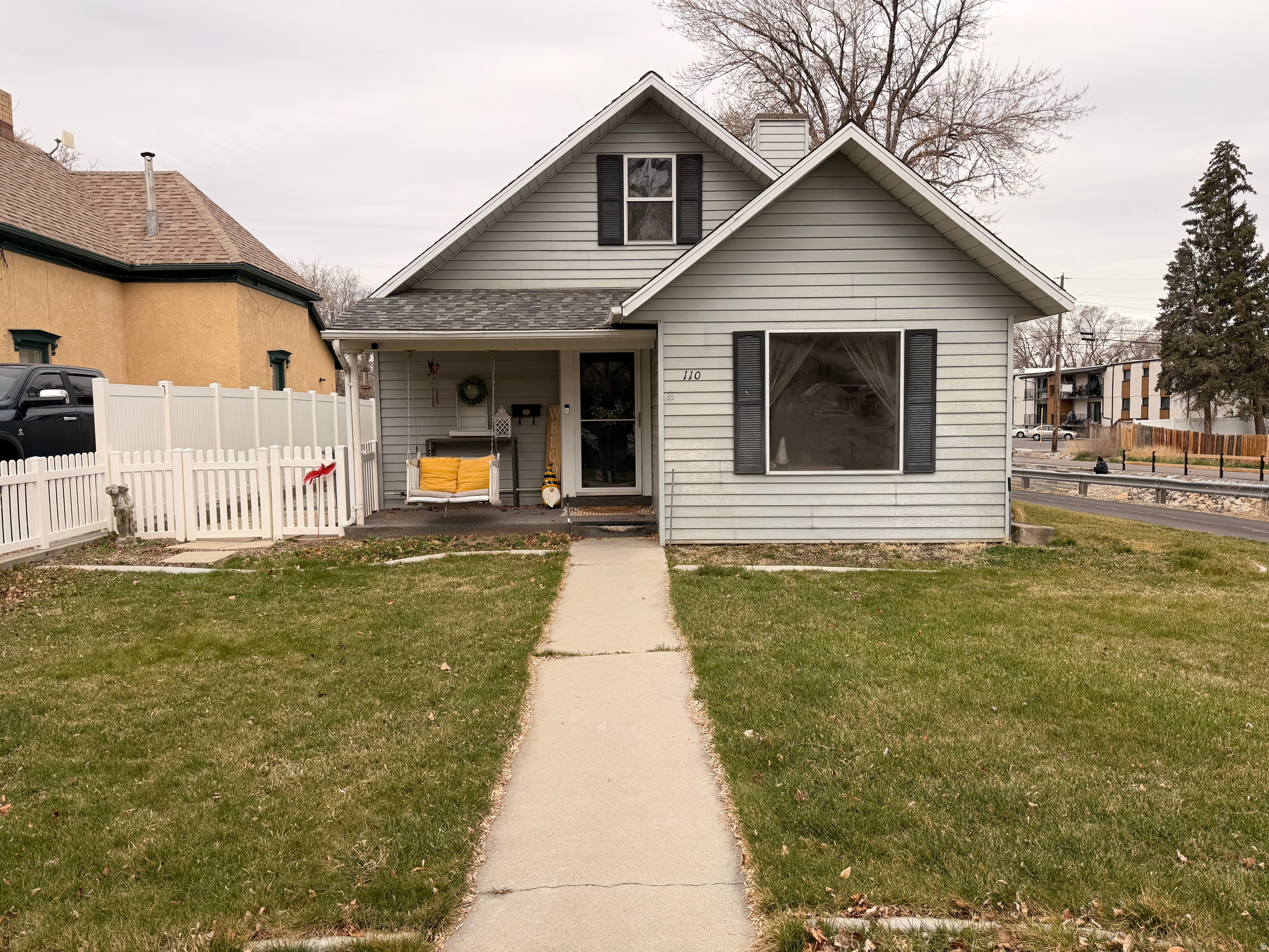 main property photo 17
