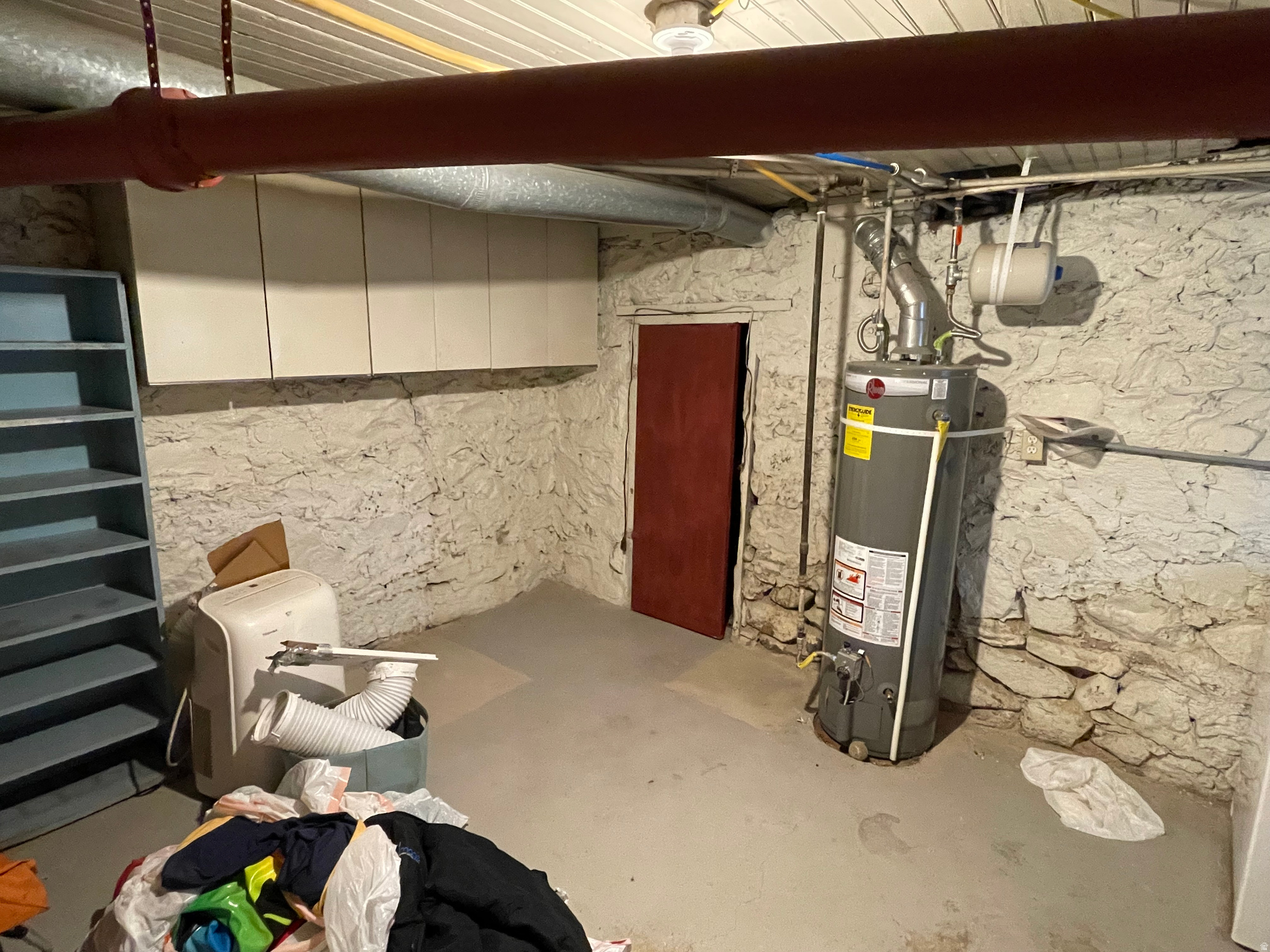 main property photo 14