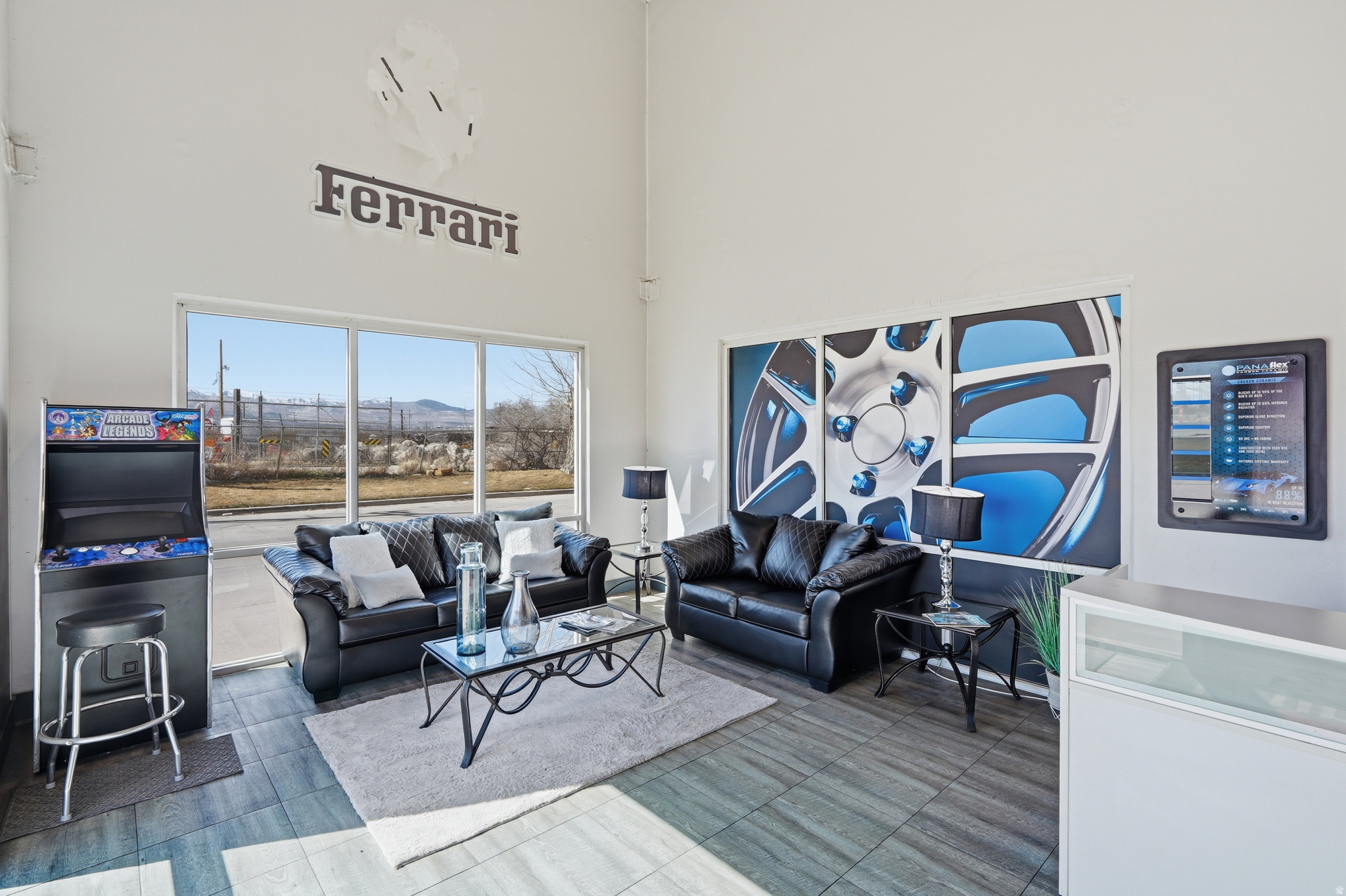 main property photo 9