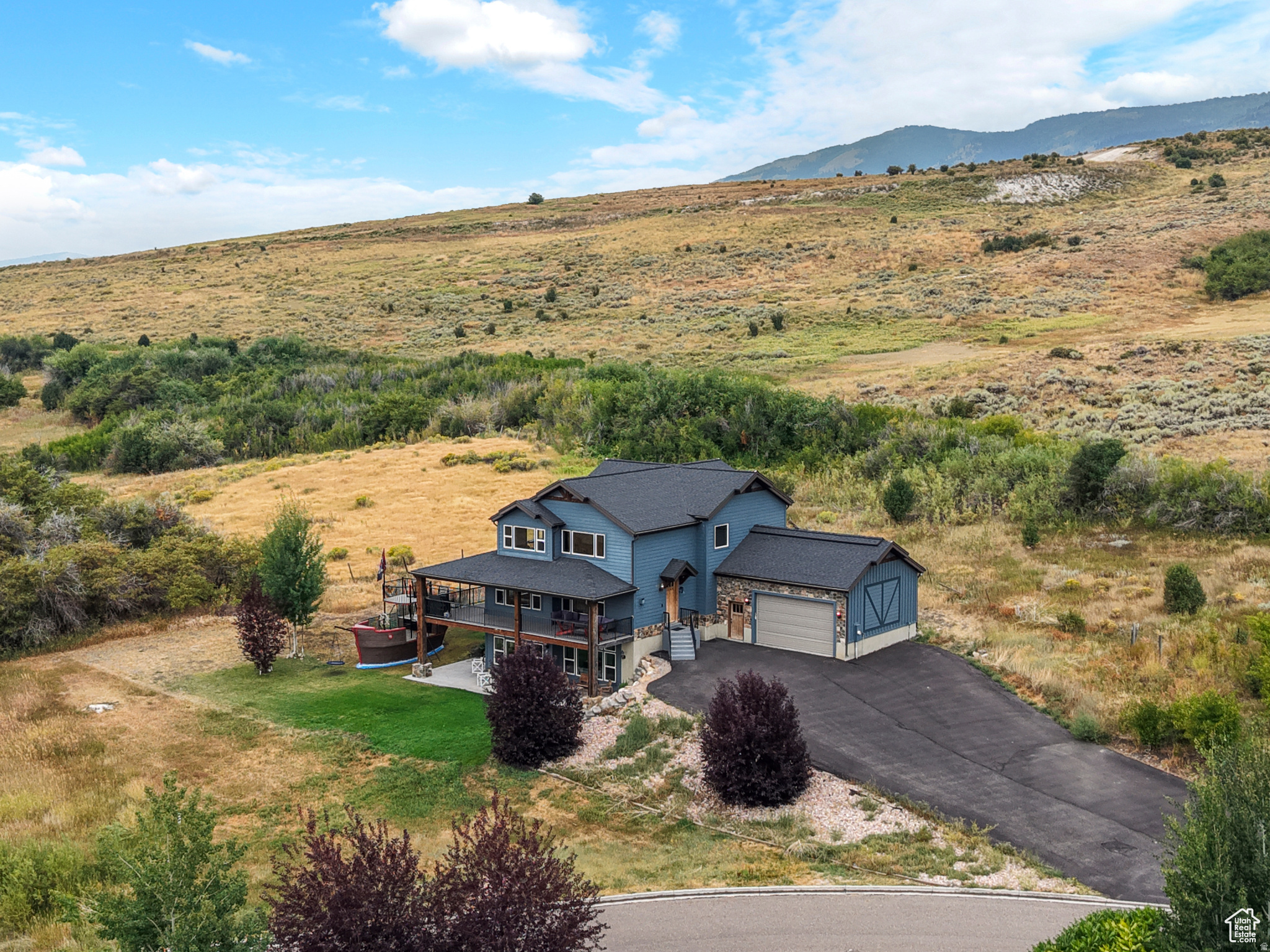 main property photo 54