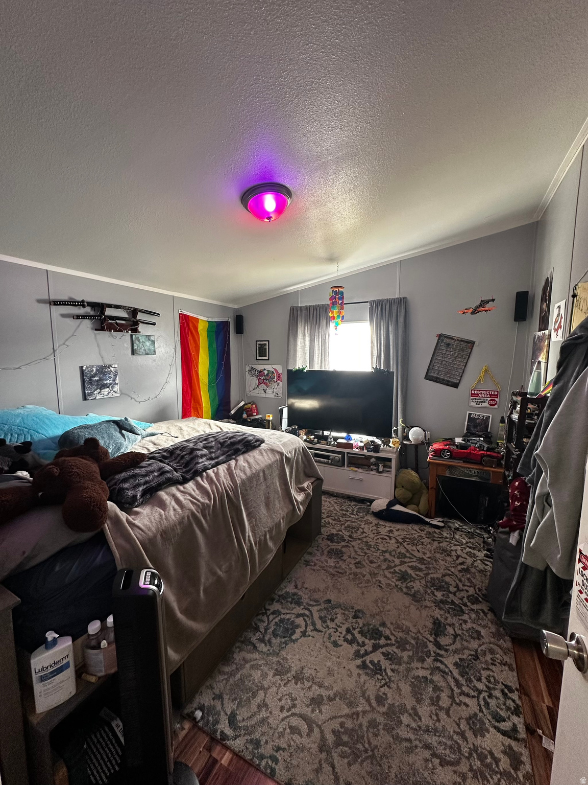 main property photo 16