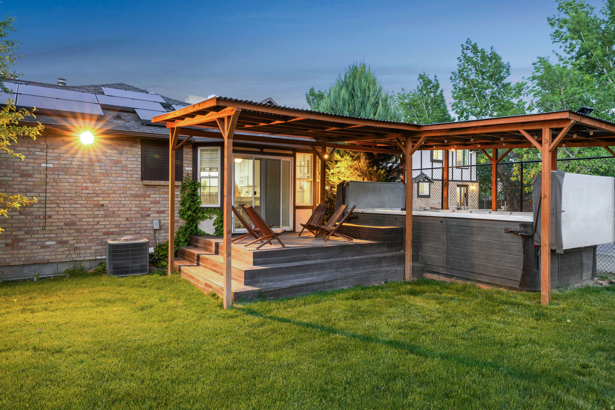 main property photo 17