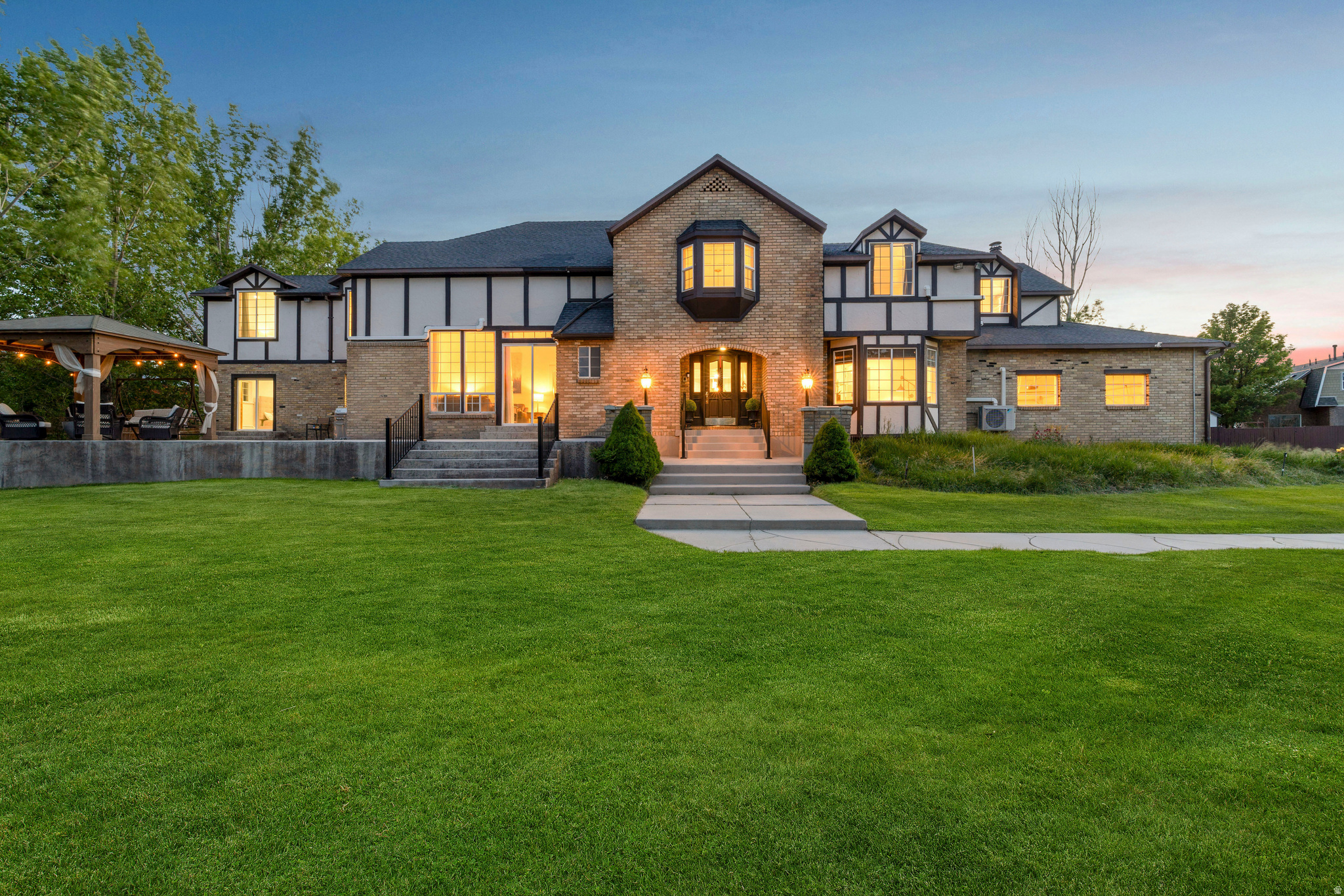 main property photo 18