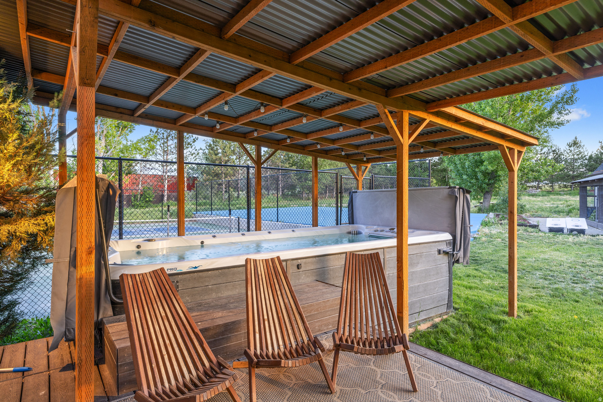 main property photo 20