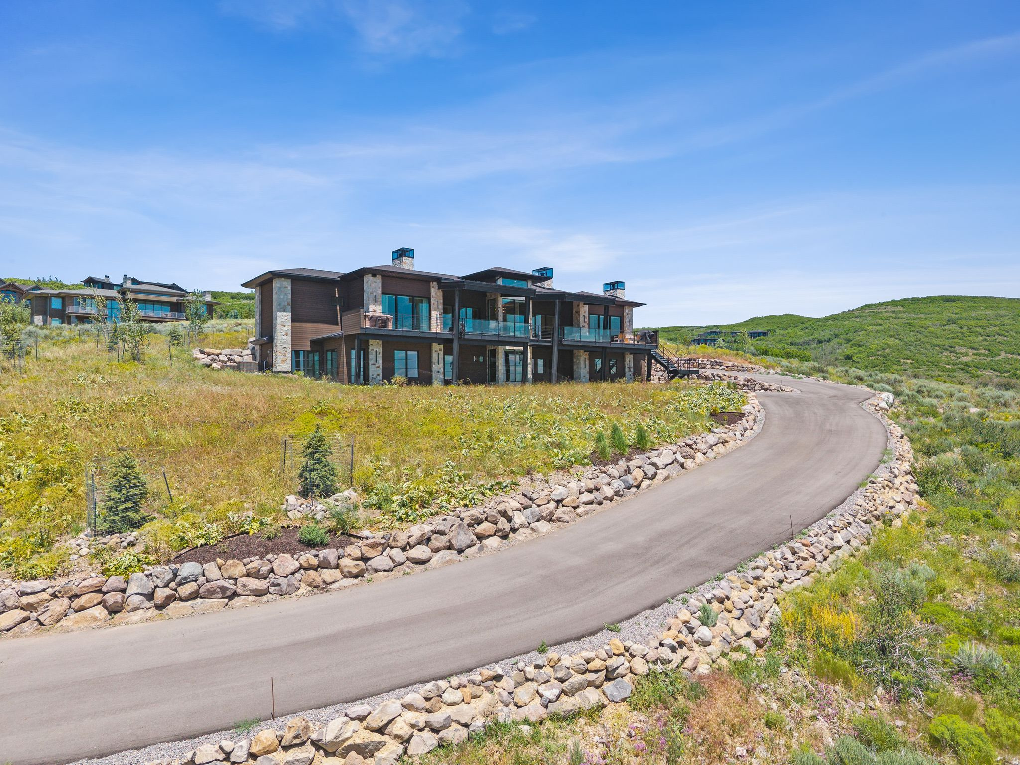 main property photo 68