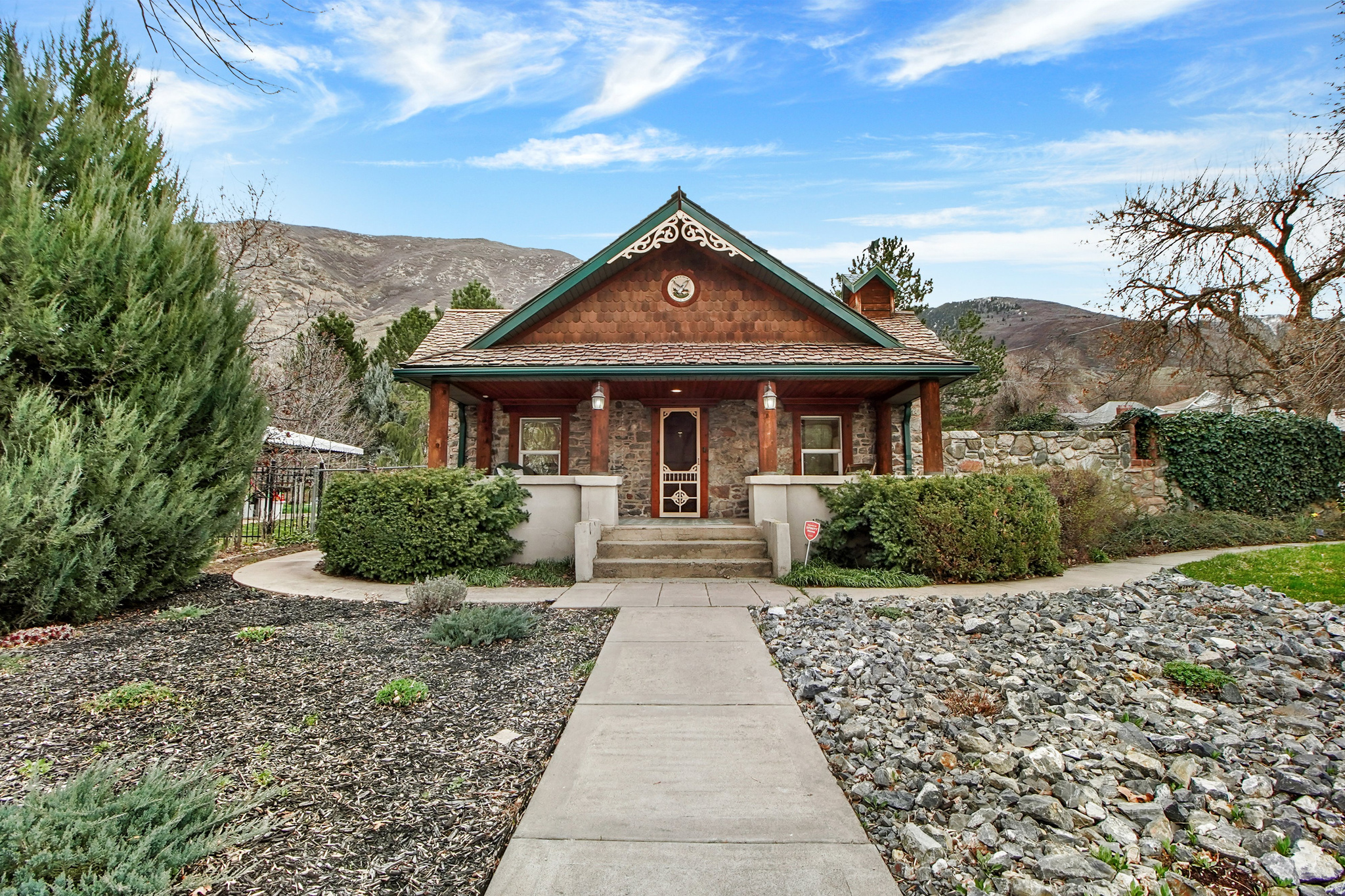 main property photo 10