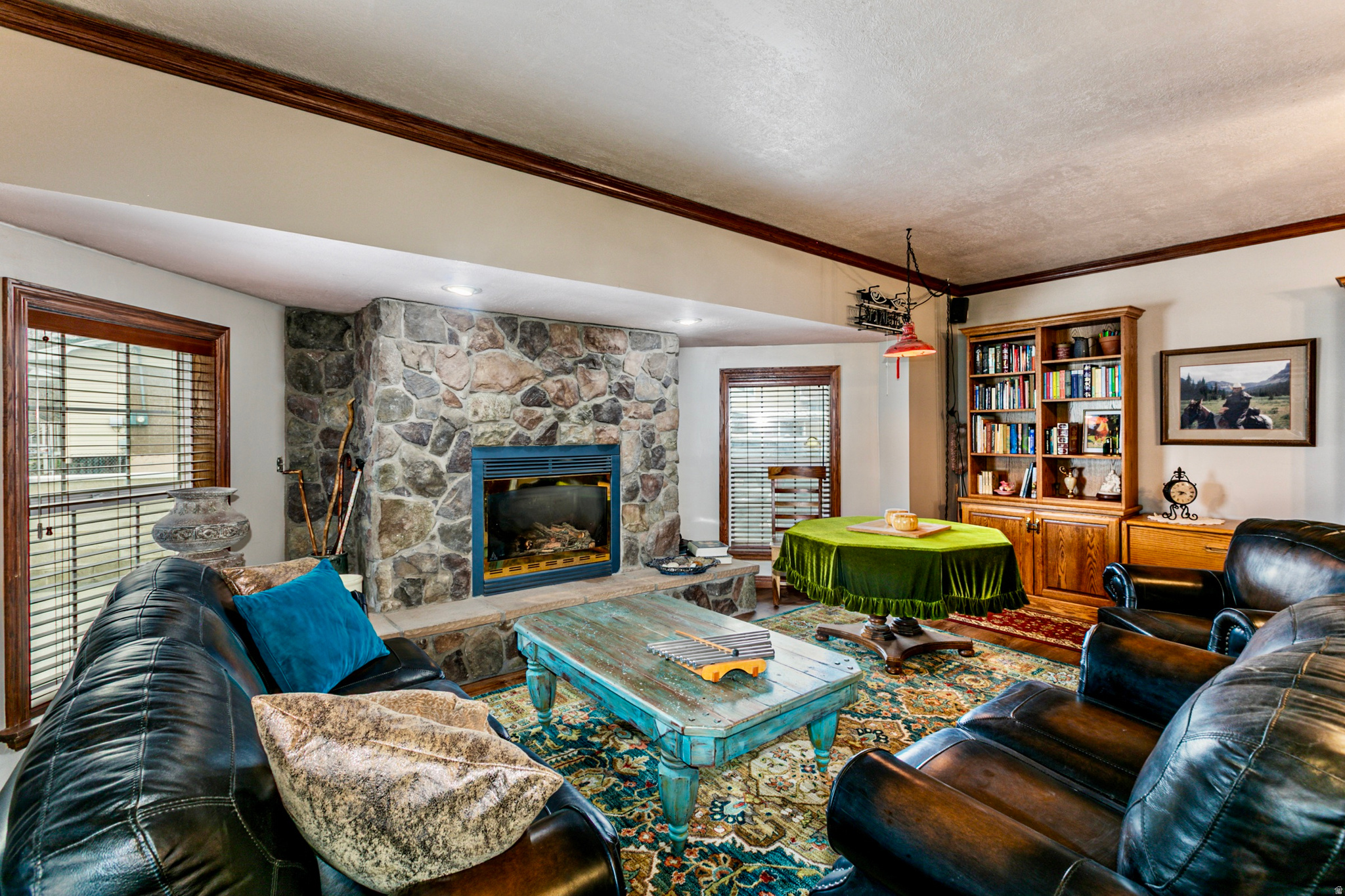 main property photo 11