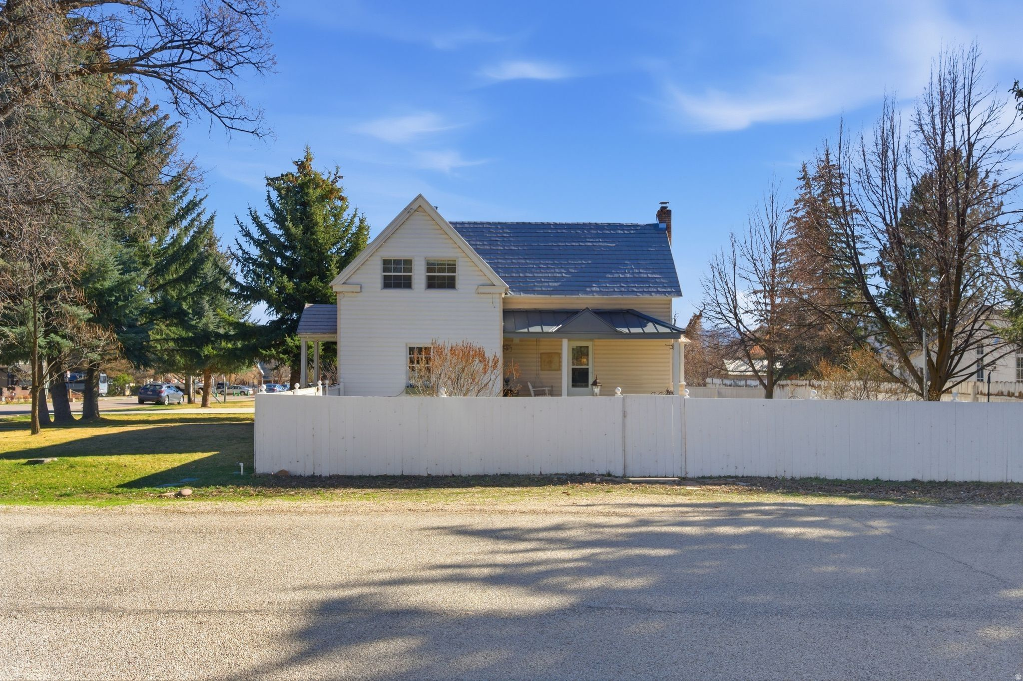 main property photo 2