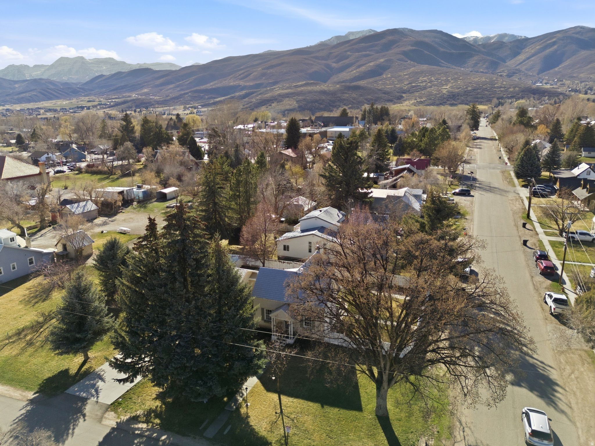 main property photo 35