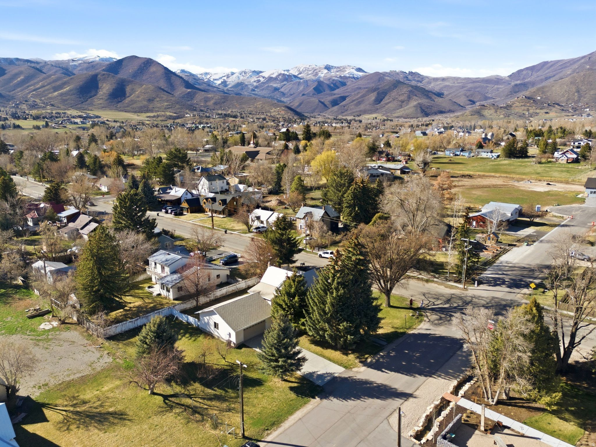 main property photo 41