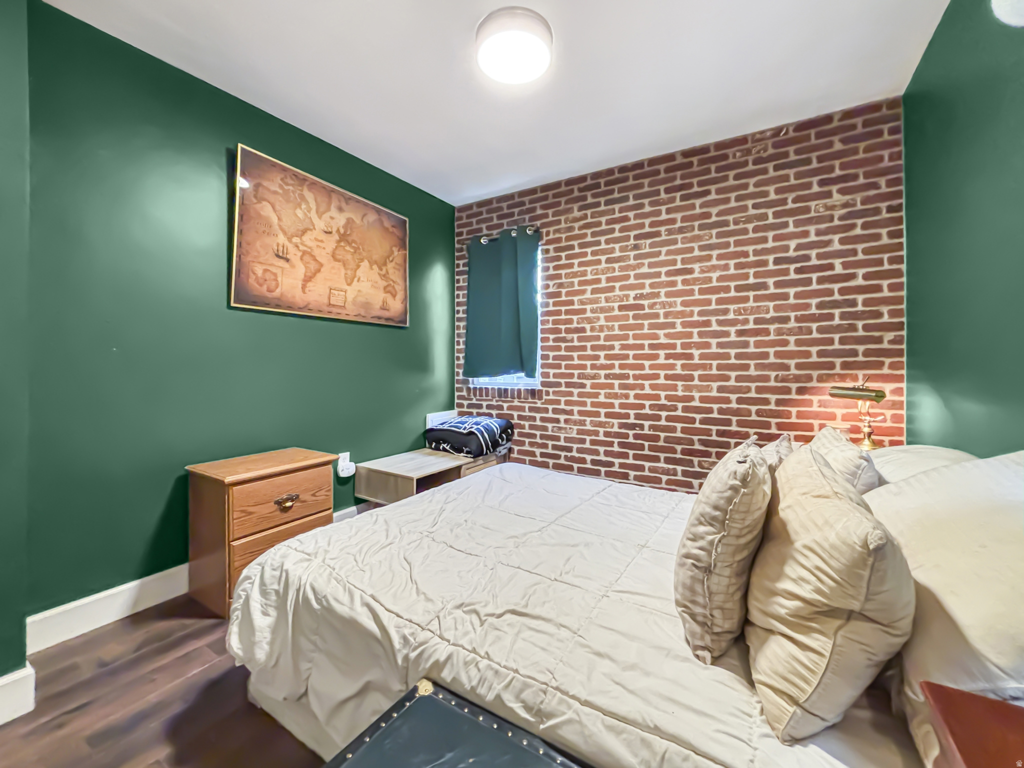 main property photo 12