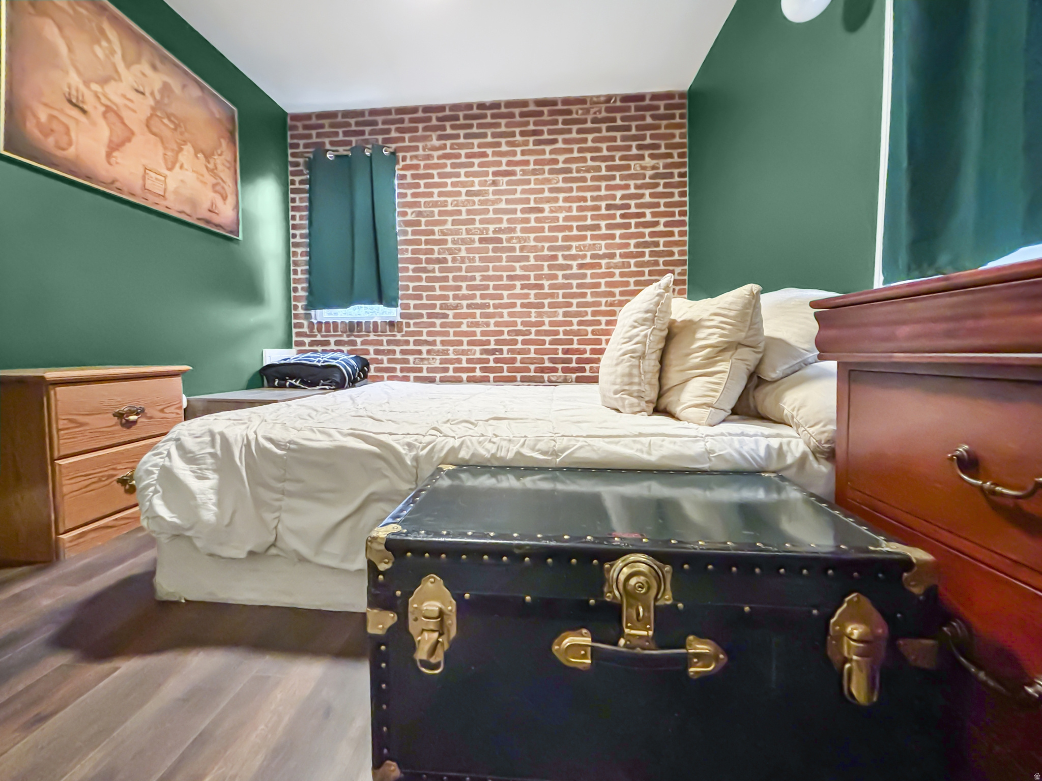 main property photo 14