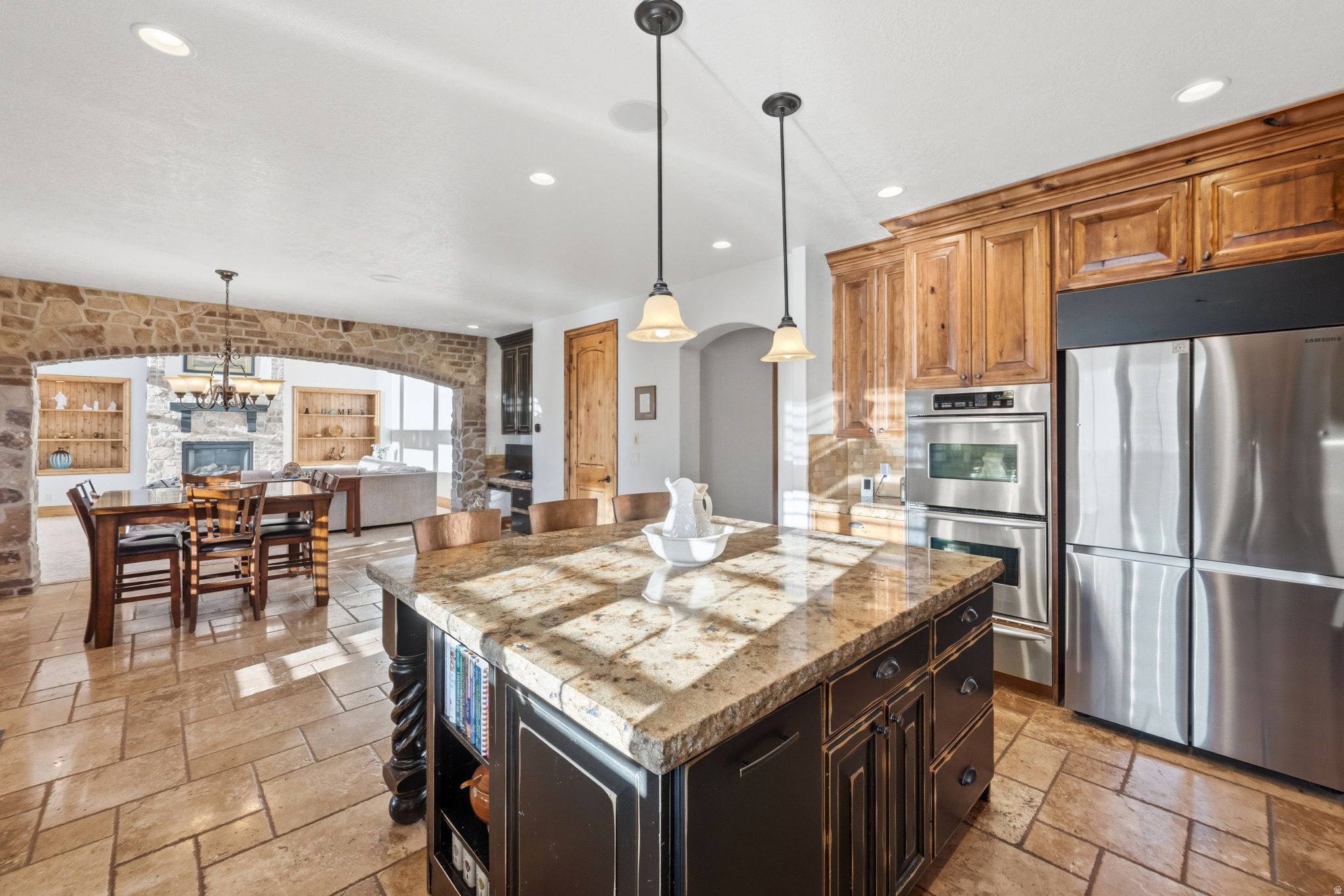 main property photo 12