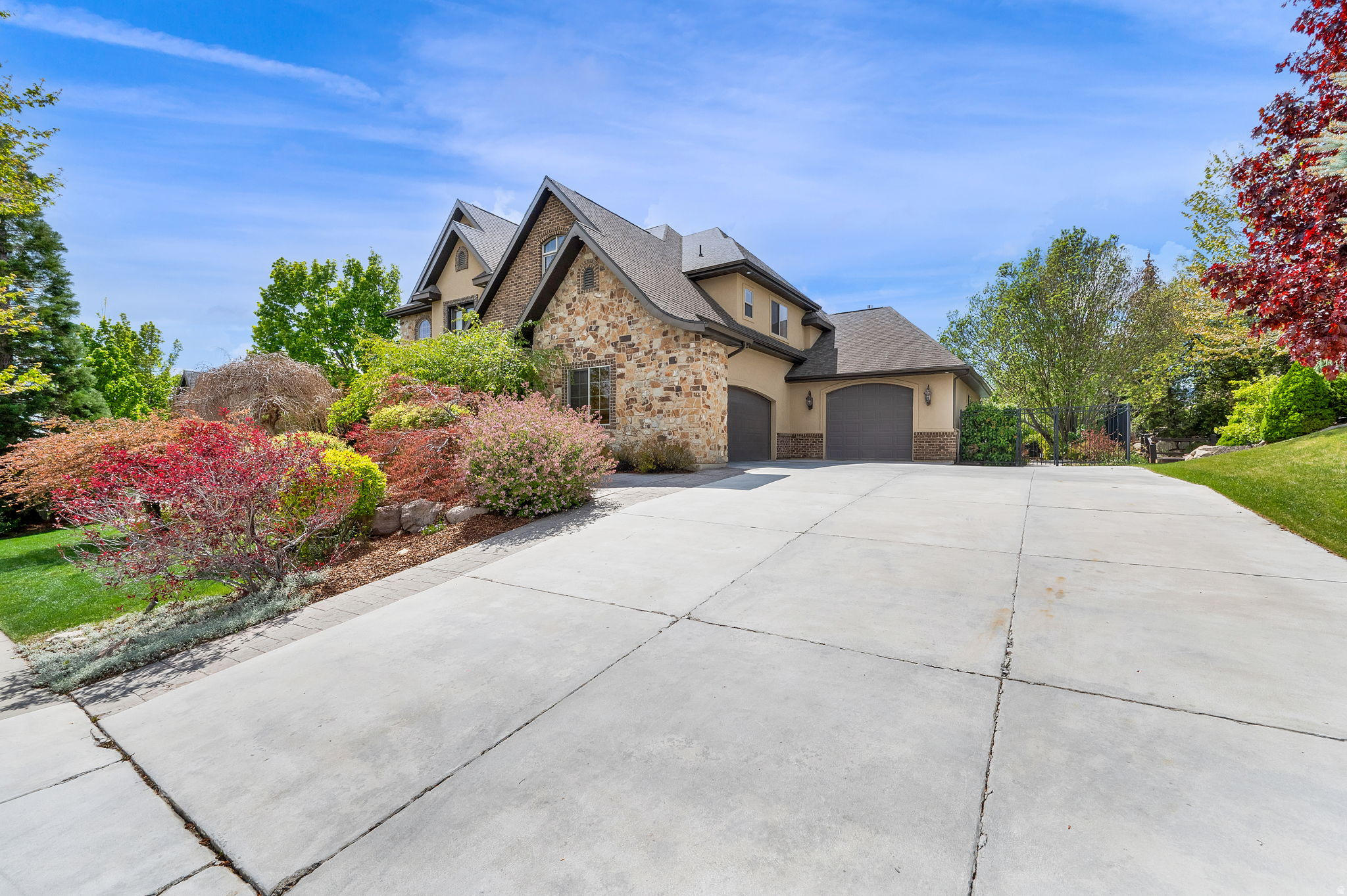 main property photo 58