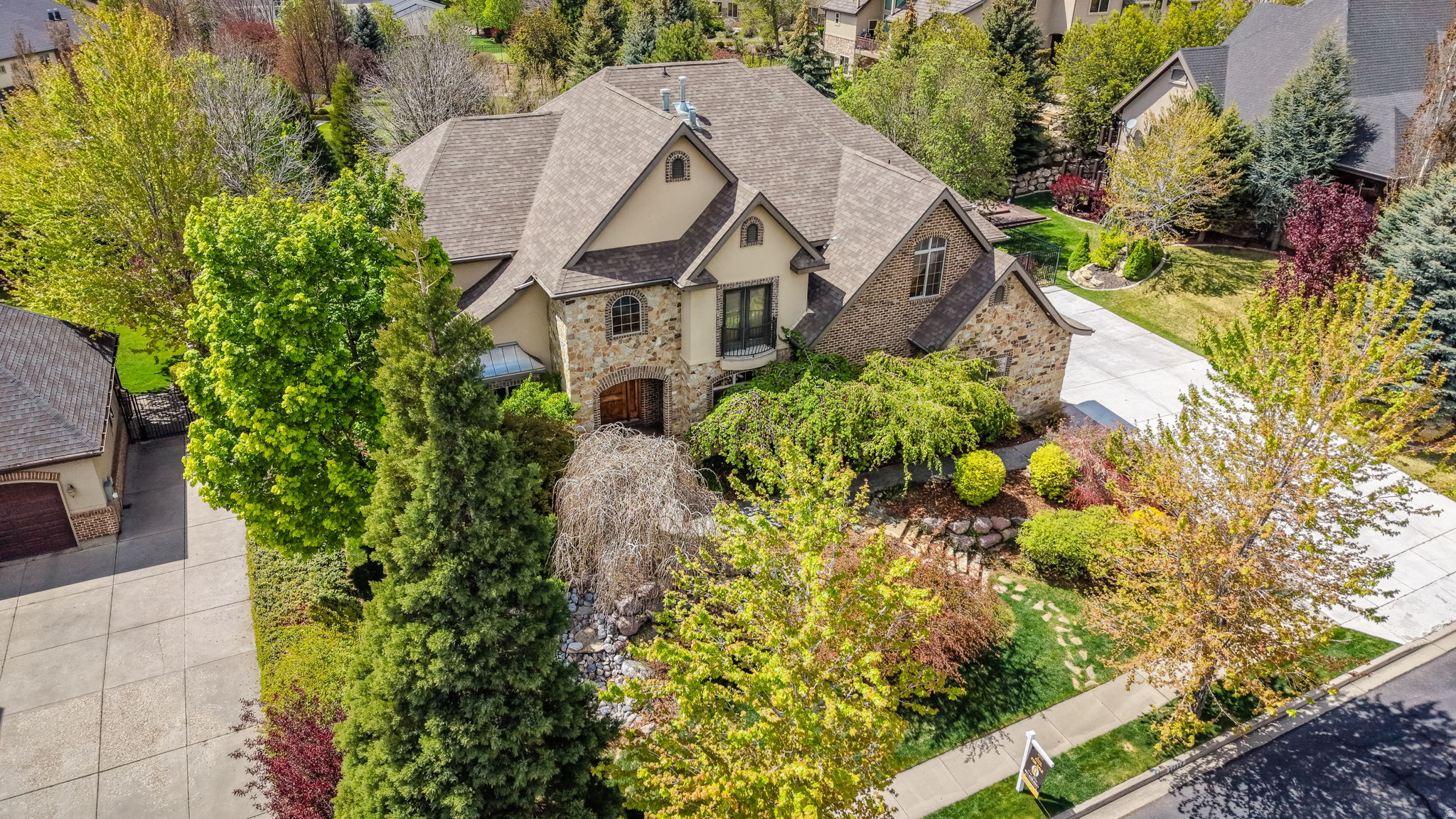 main property photo 80