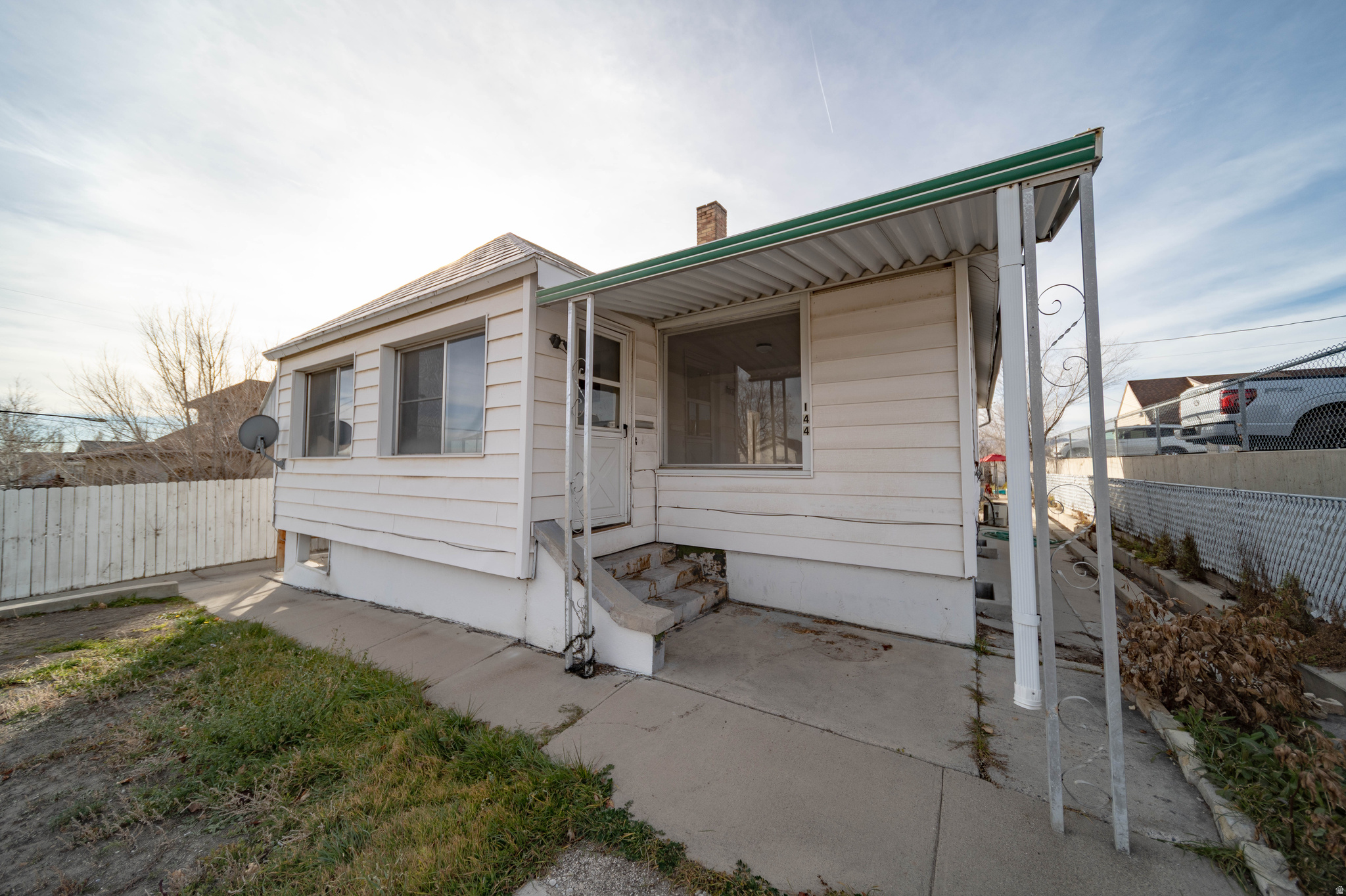 main property photo 13