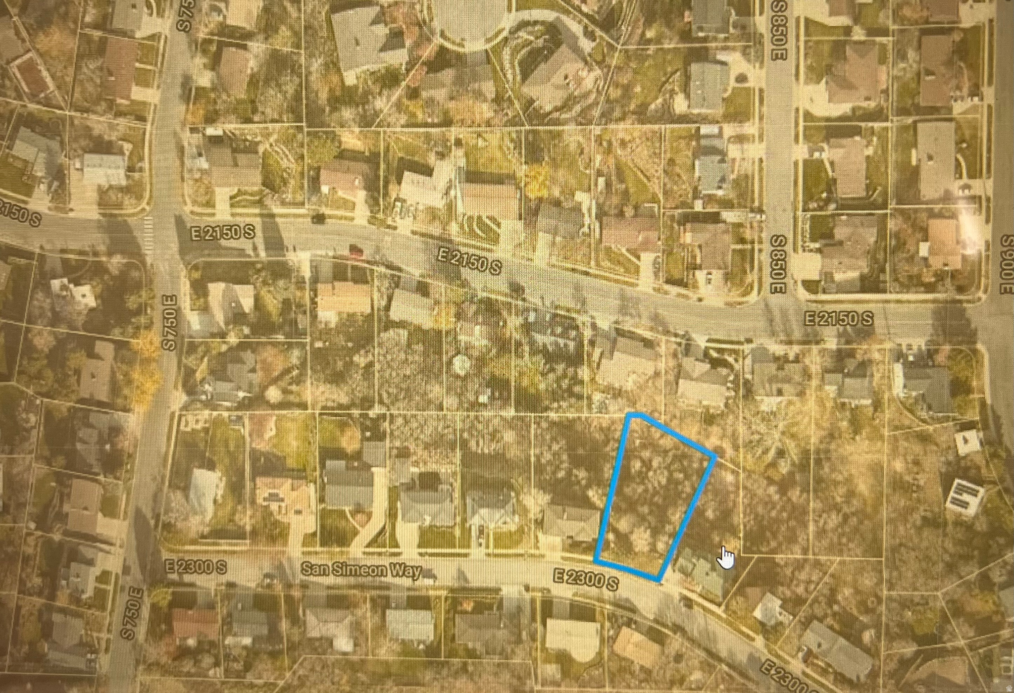 main property photo 14