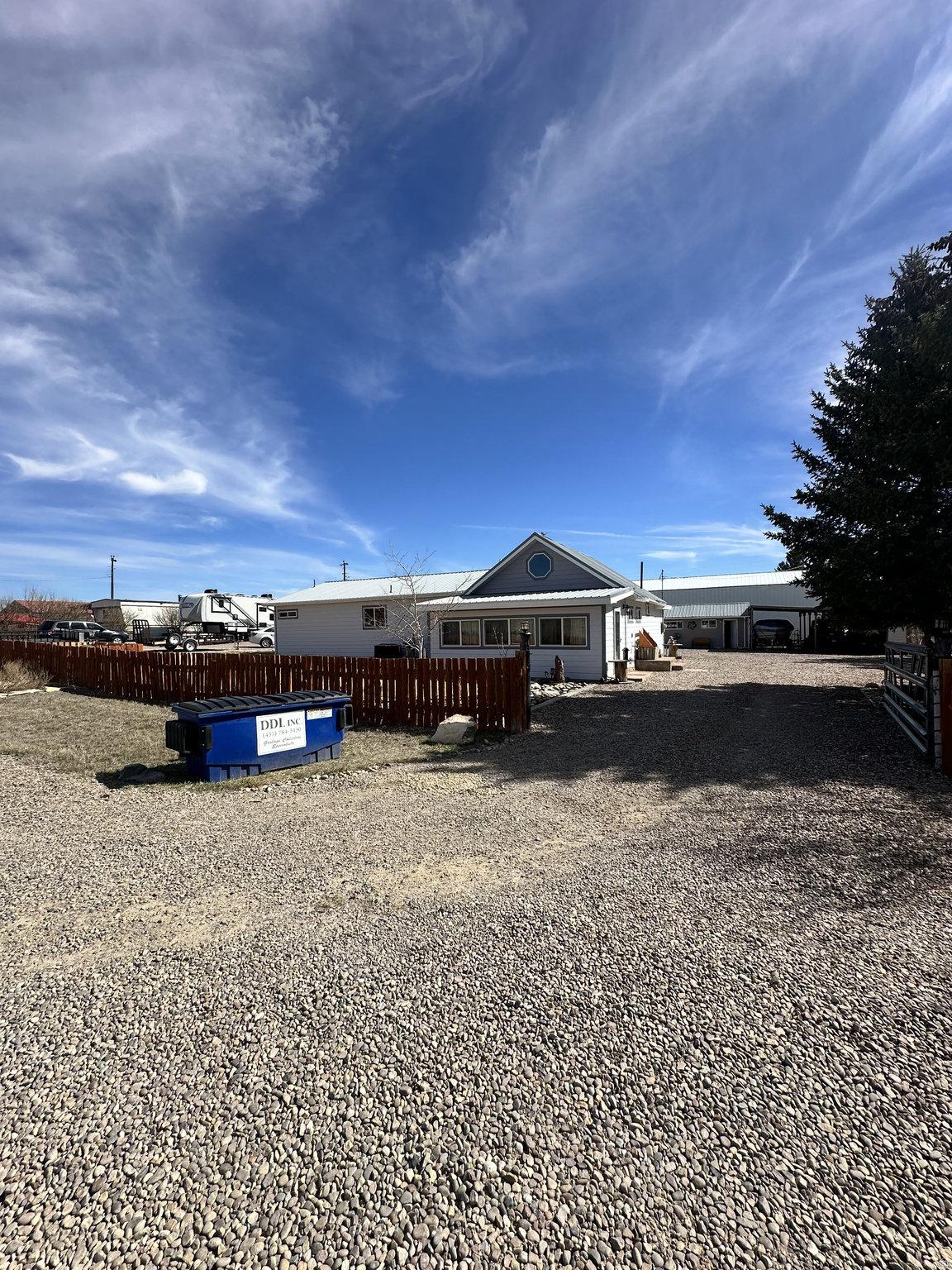 main property photo 27