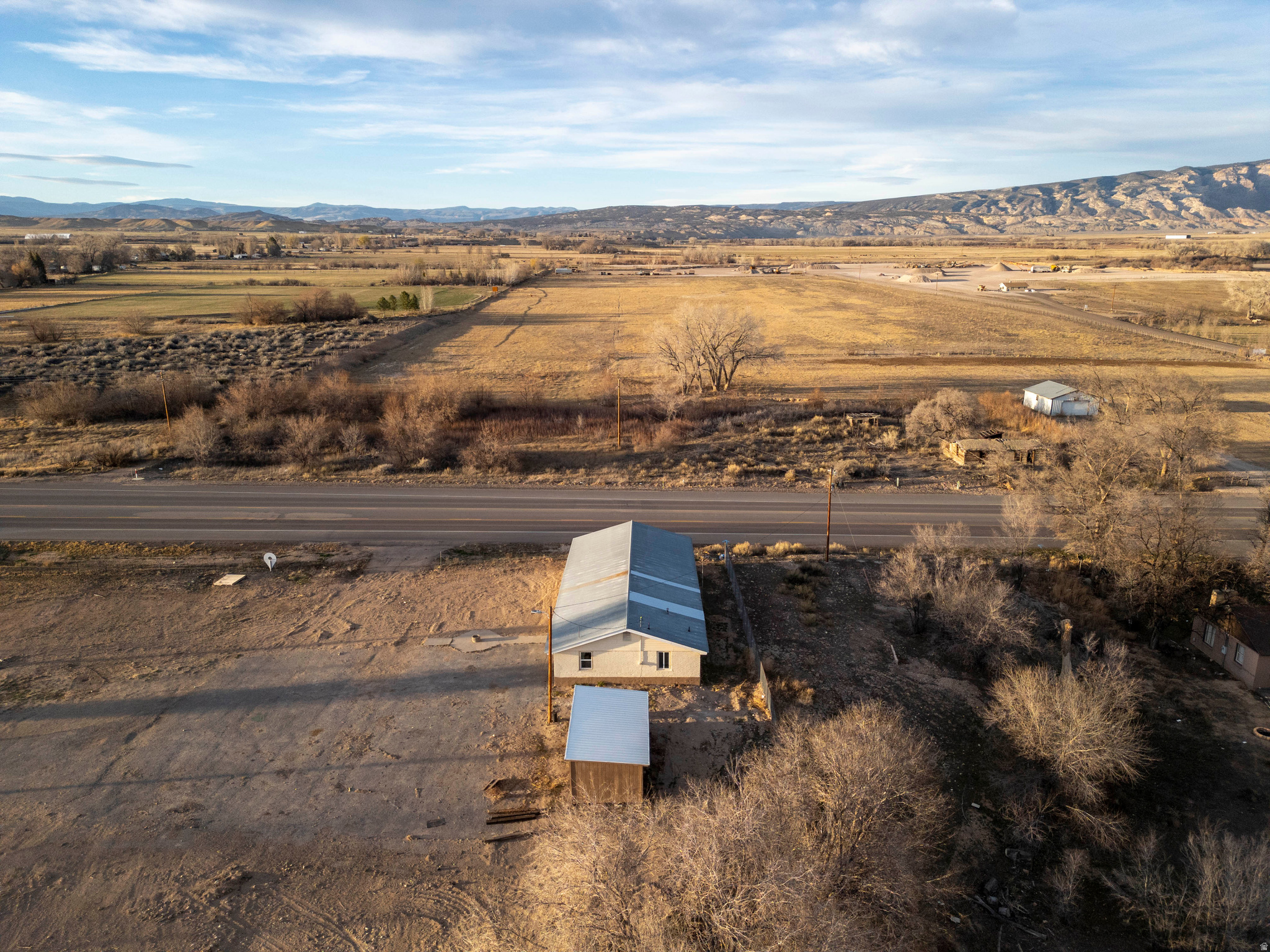 main property photo 34