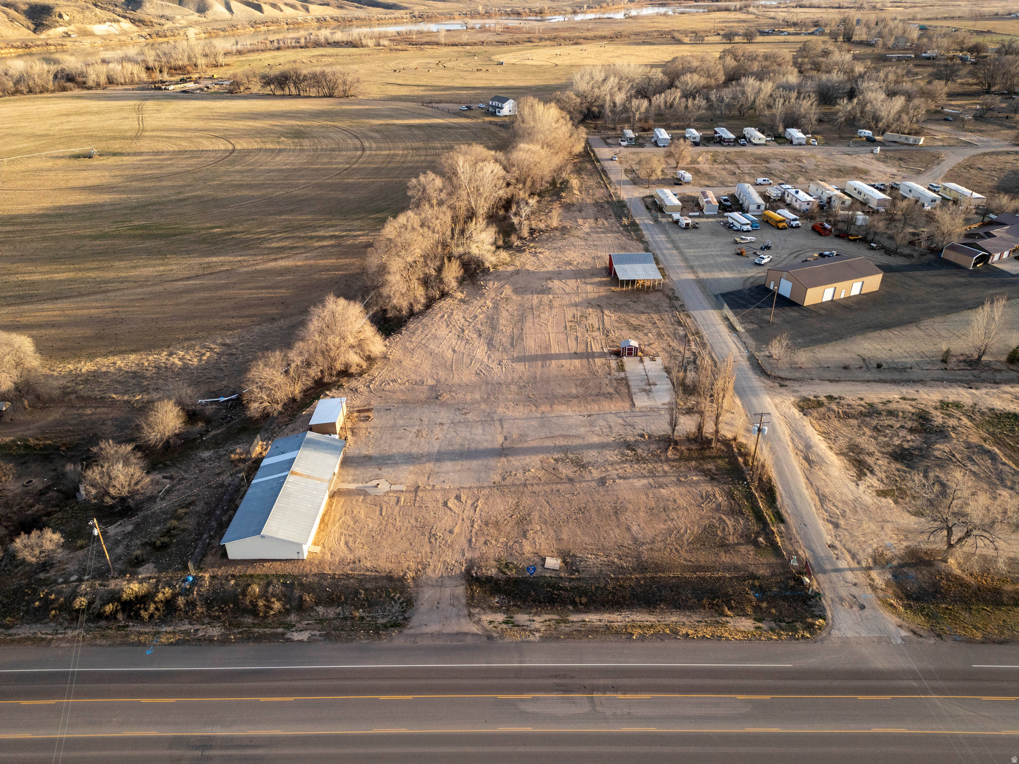 main property photo 5