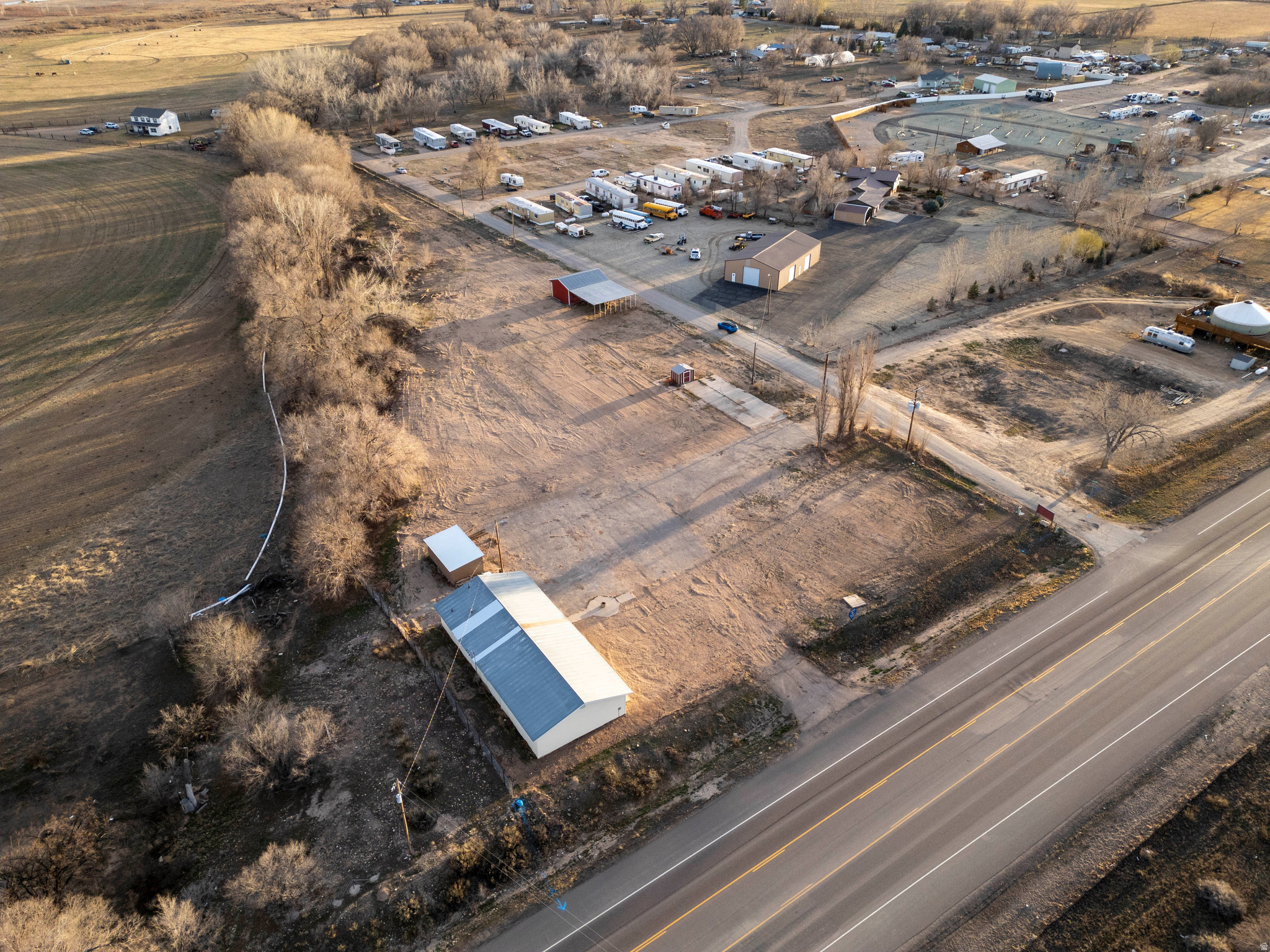 main property photo 6