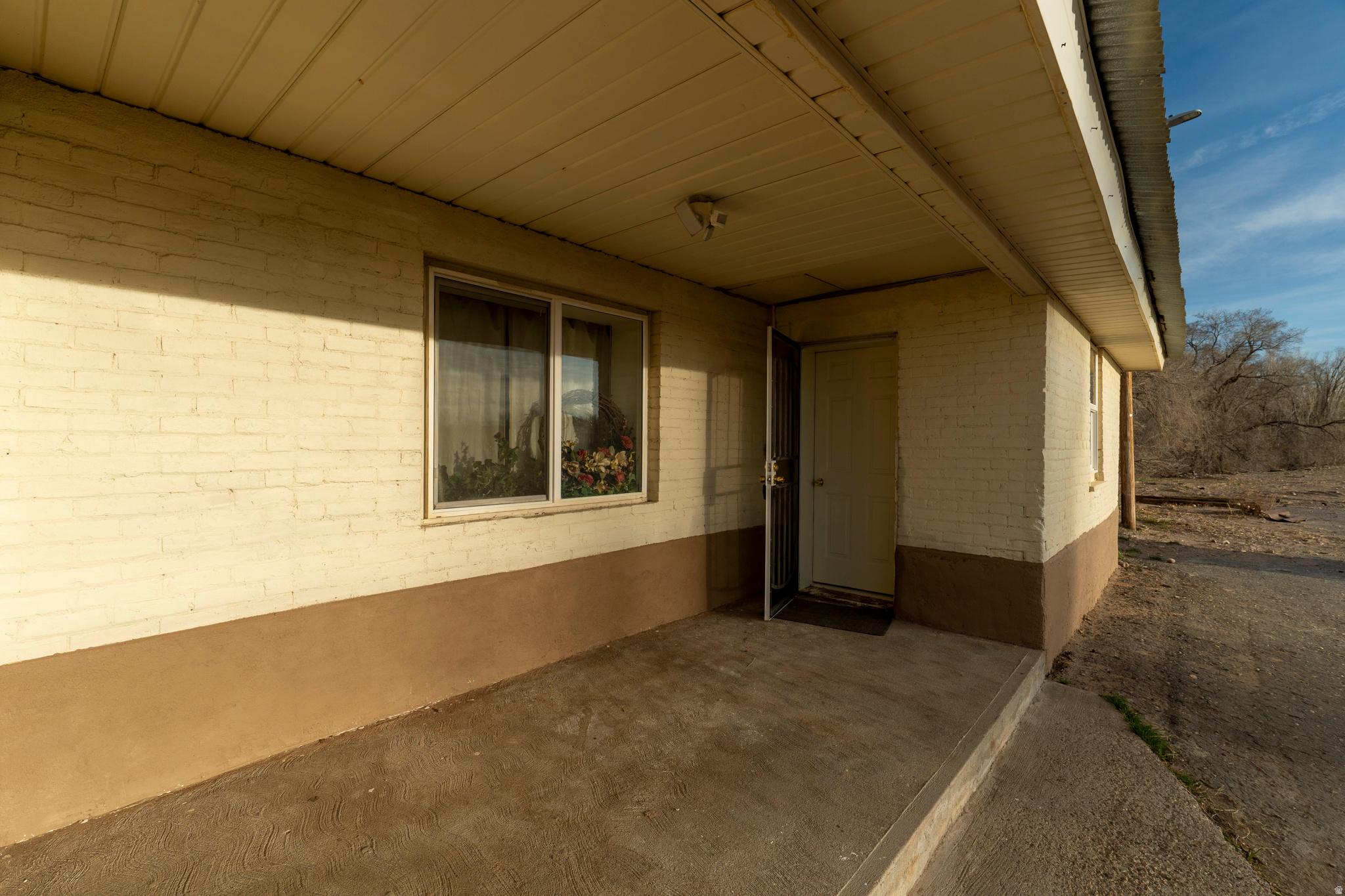 main property photo 9