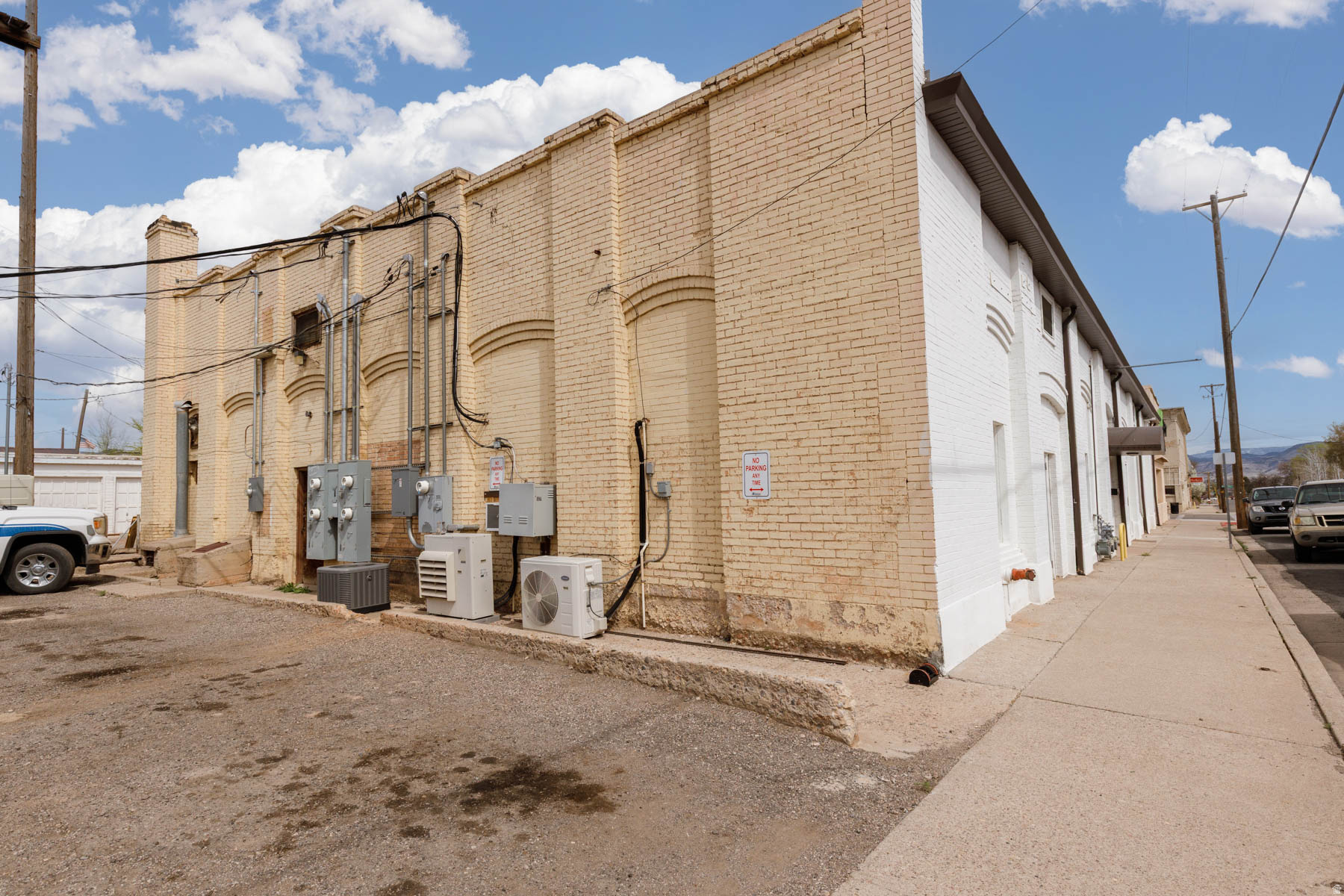 main property photo 39