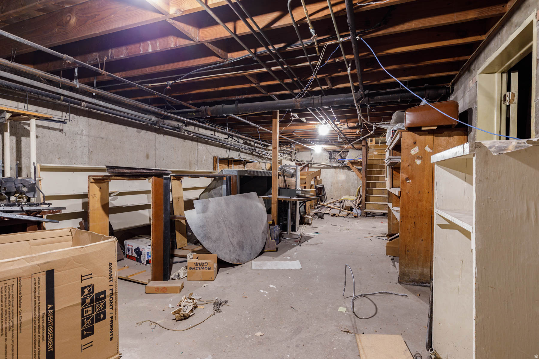 main property photo 45