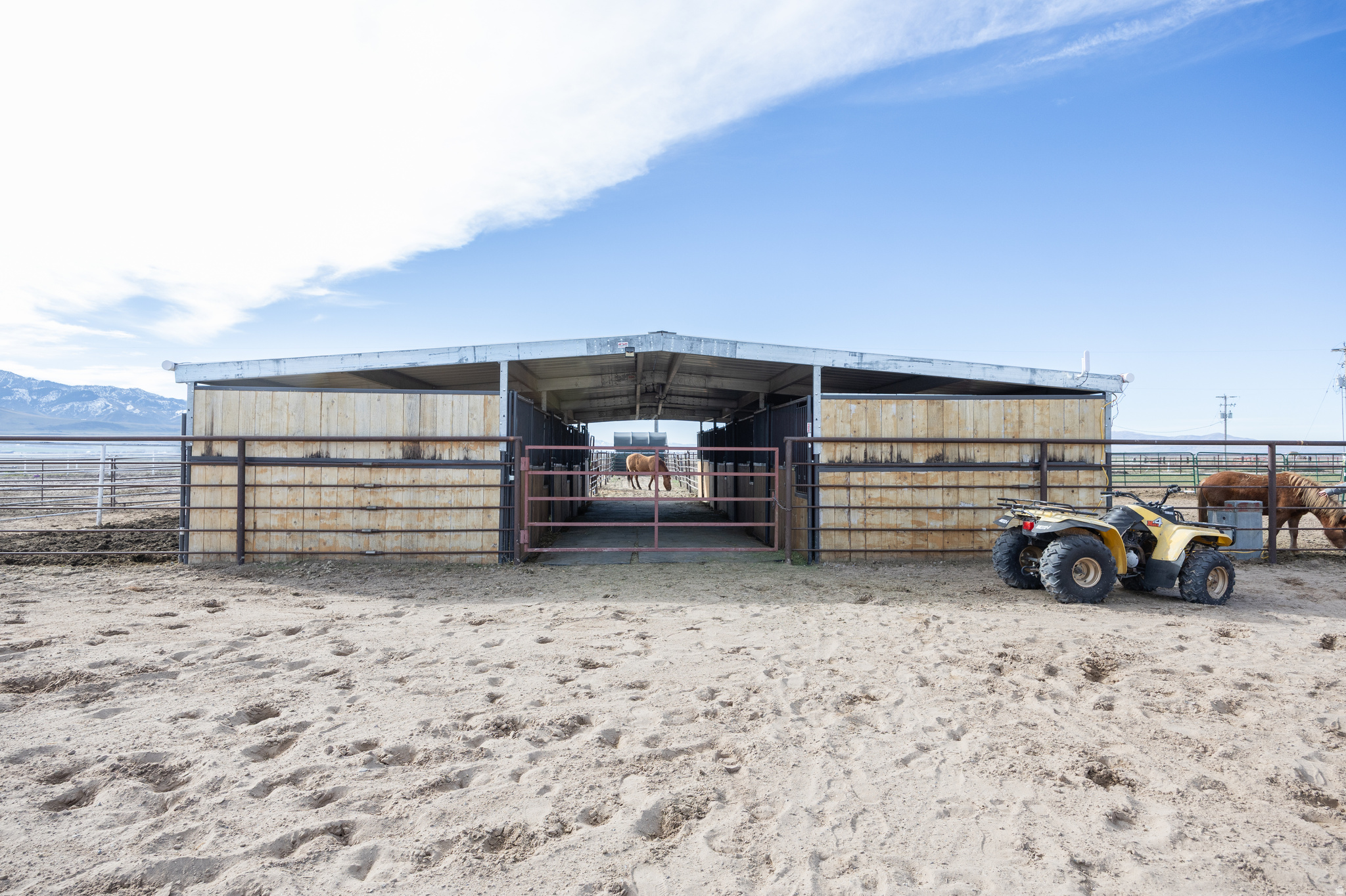 main property photo 17