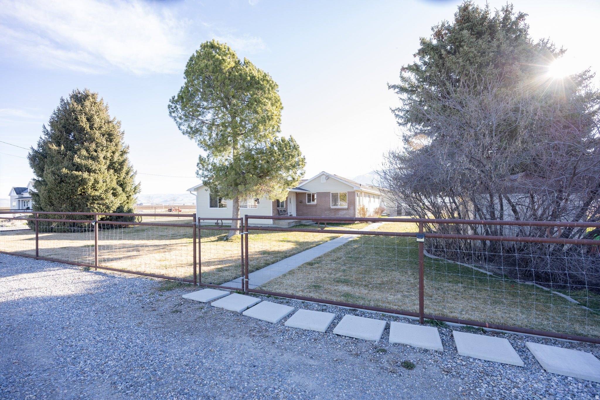 main property photo 38