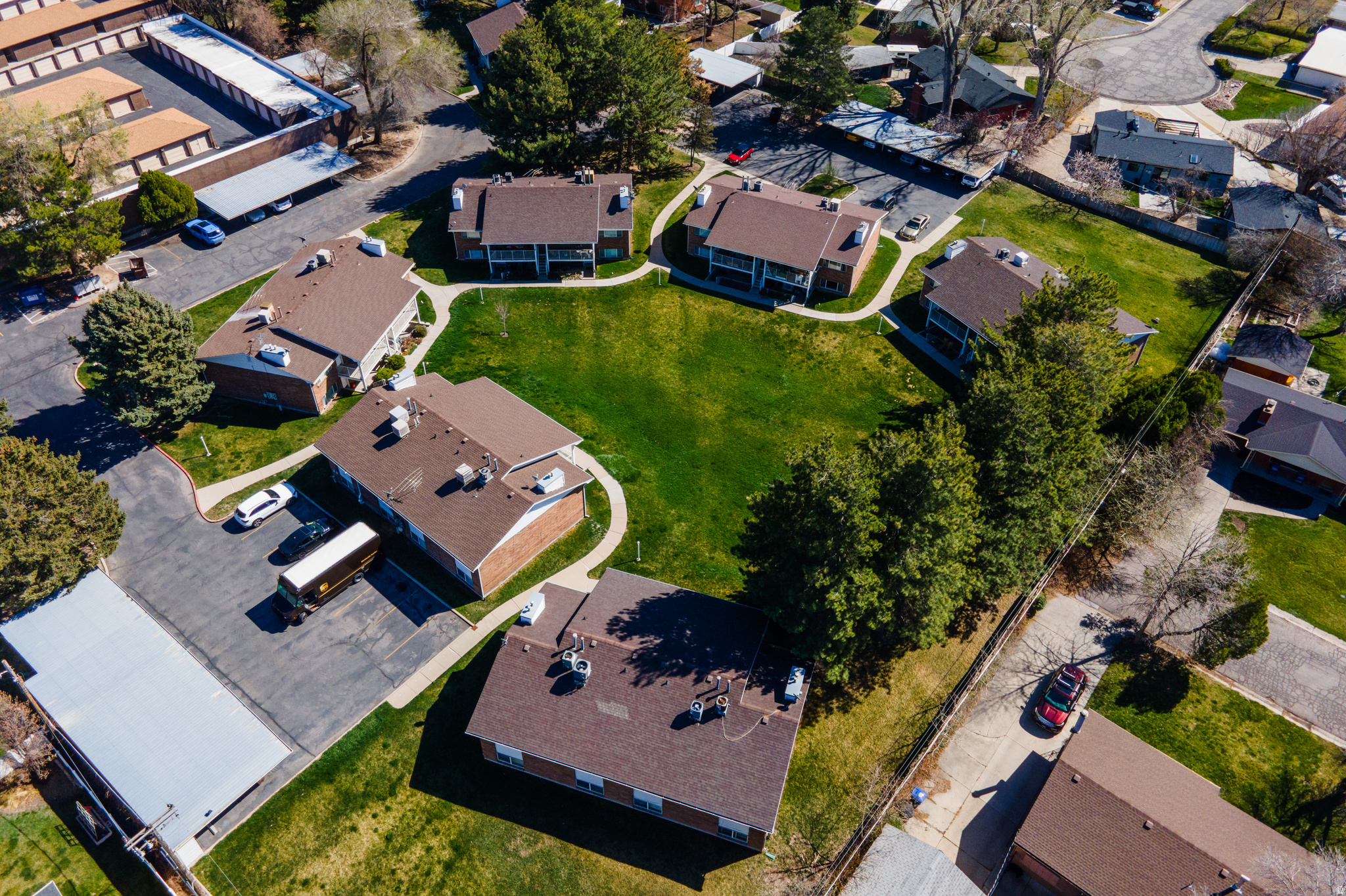 main property photo 24
