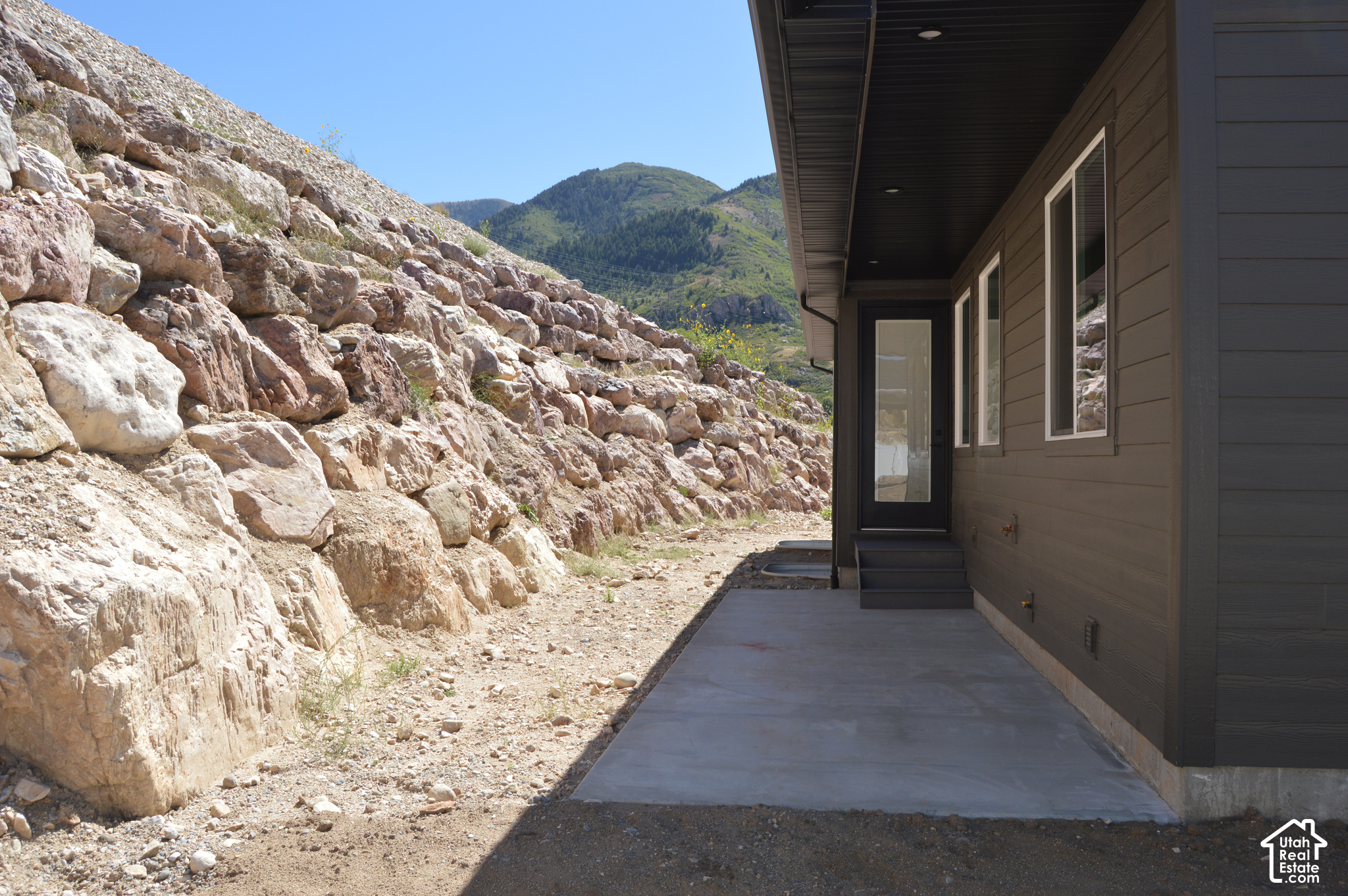 main property photo 53