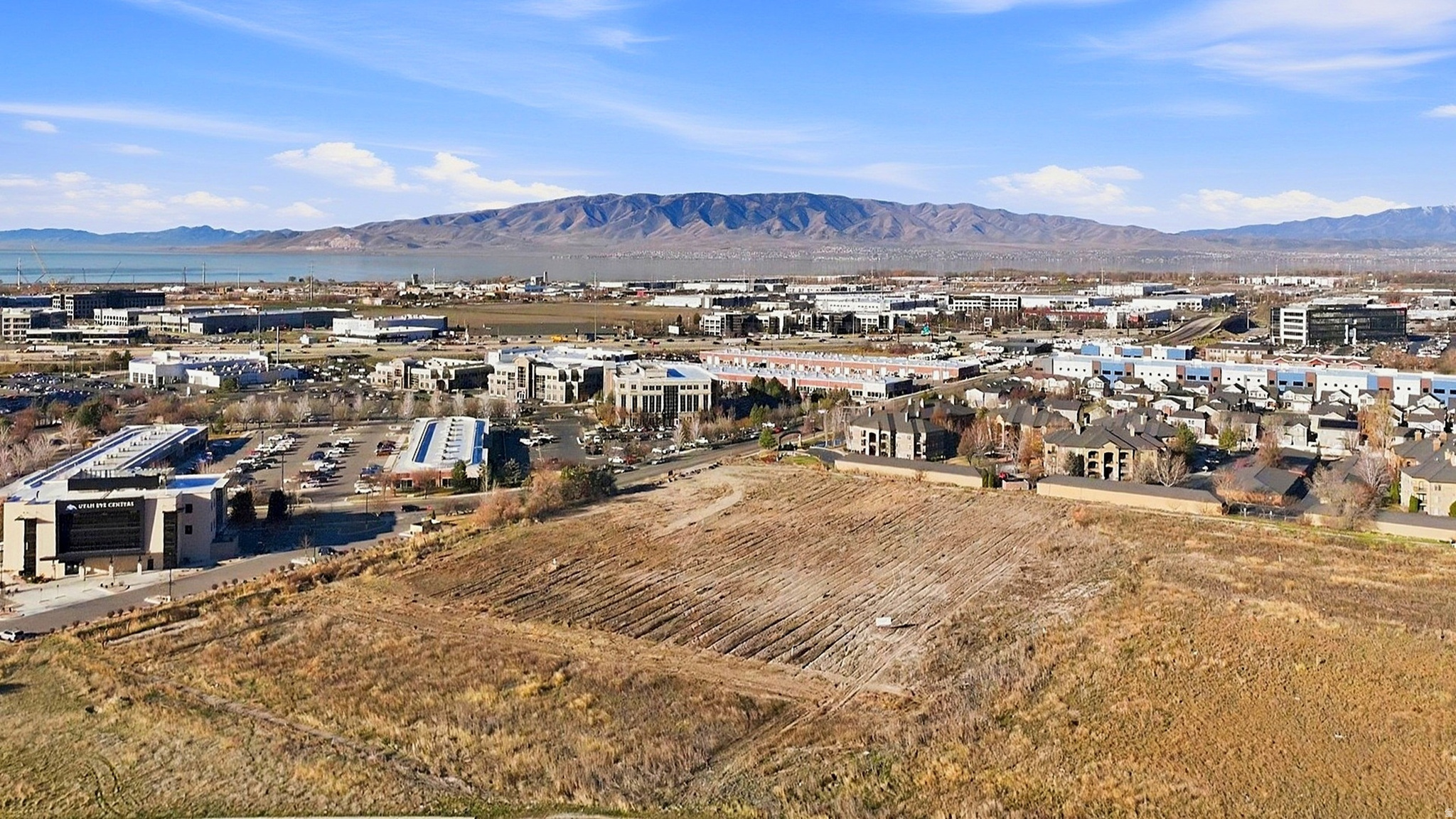 main property photo 14