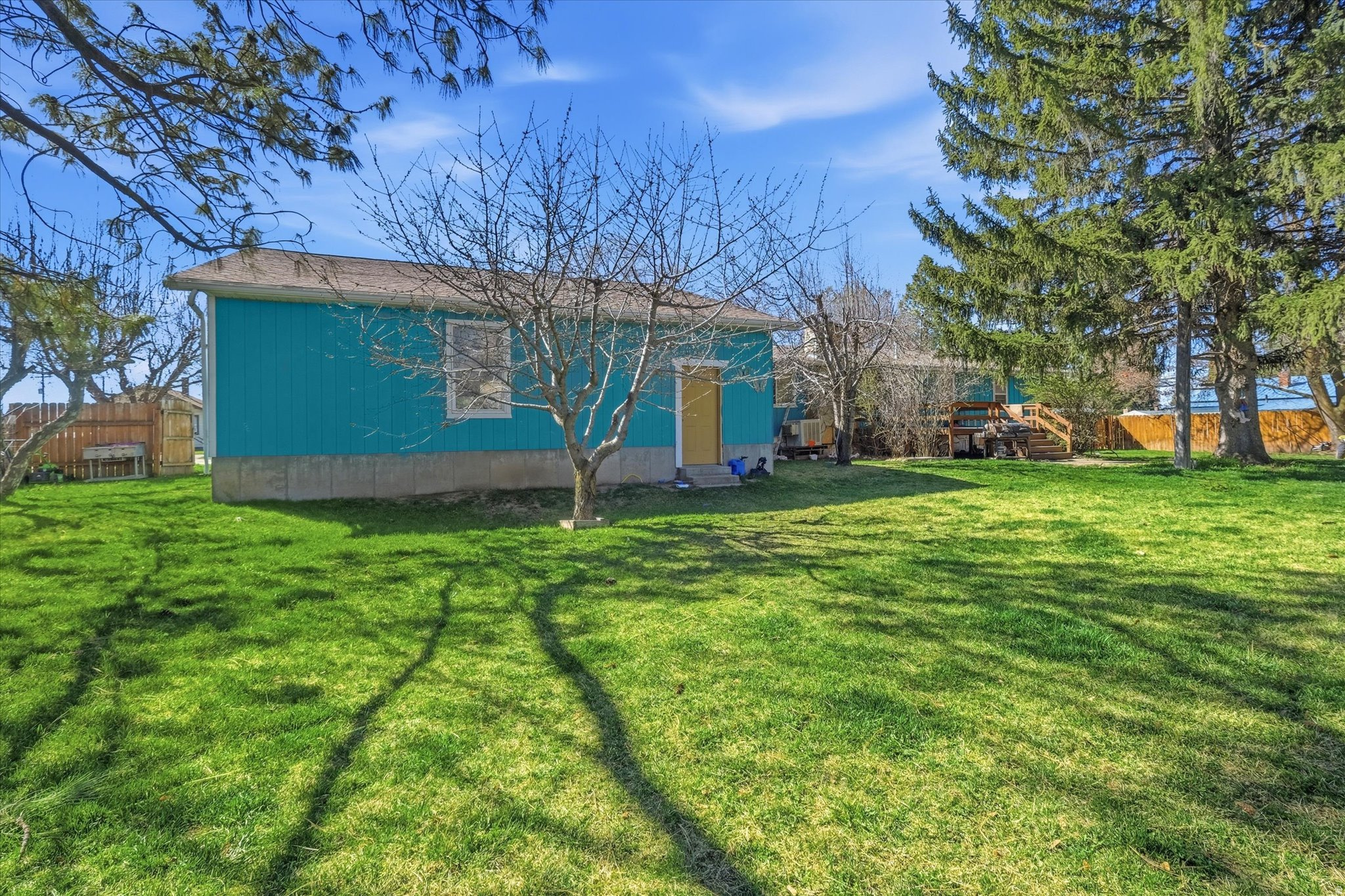 main property photo 46