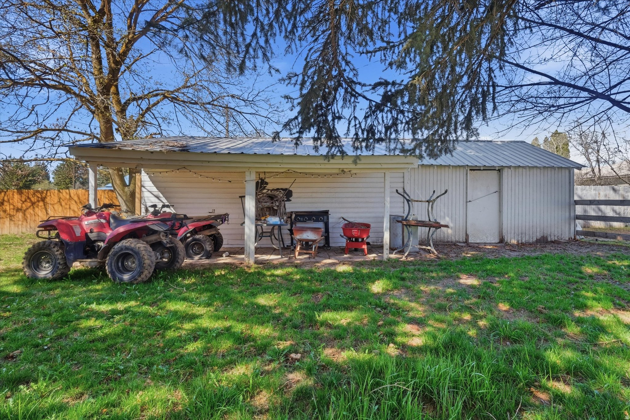 main property photo 49