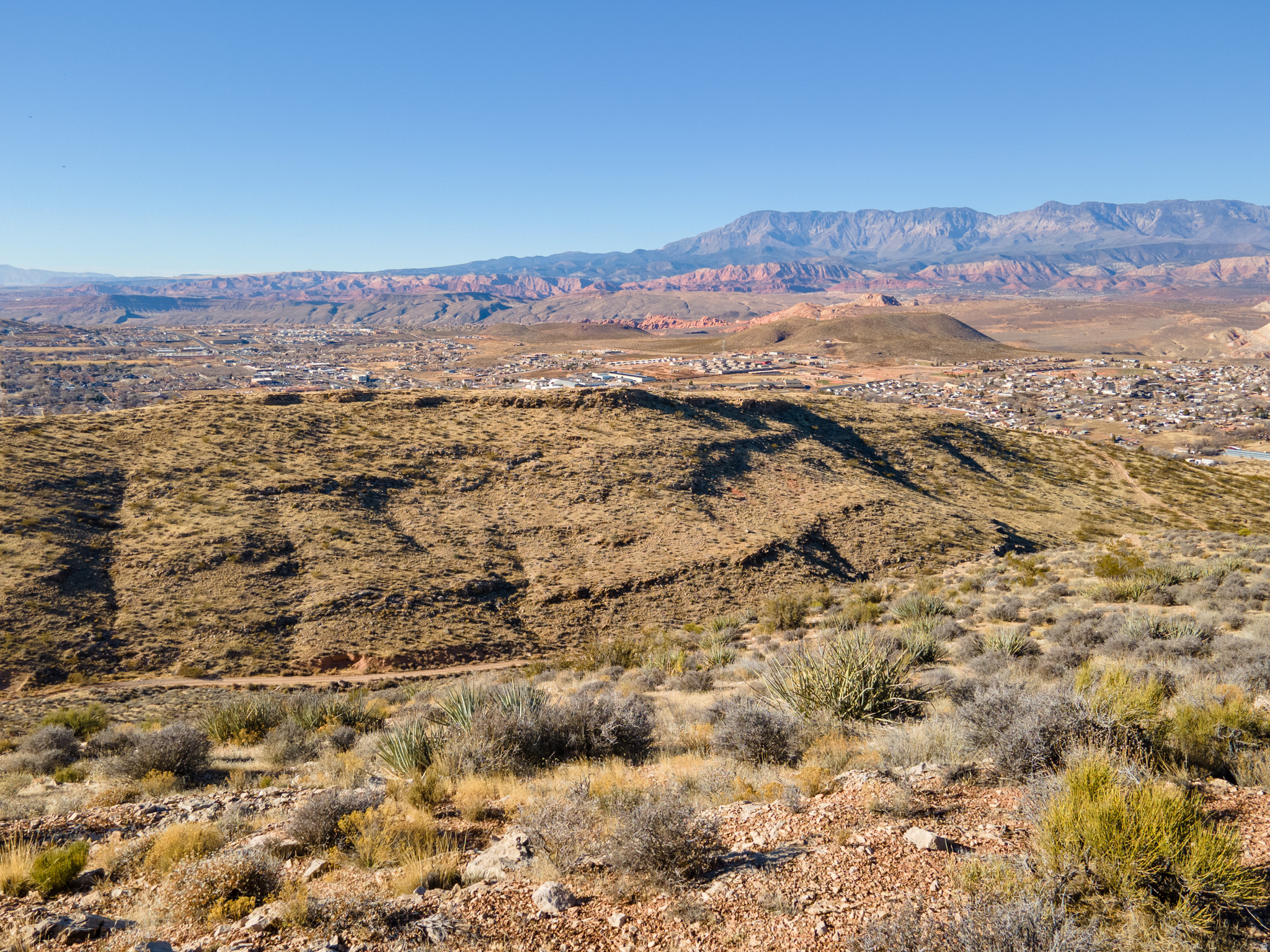 main property photo 10