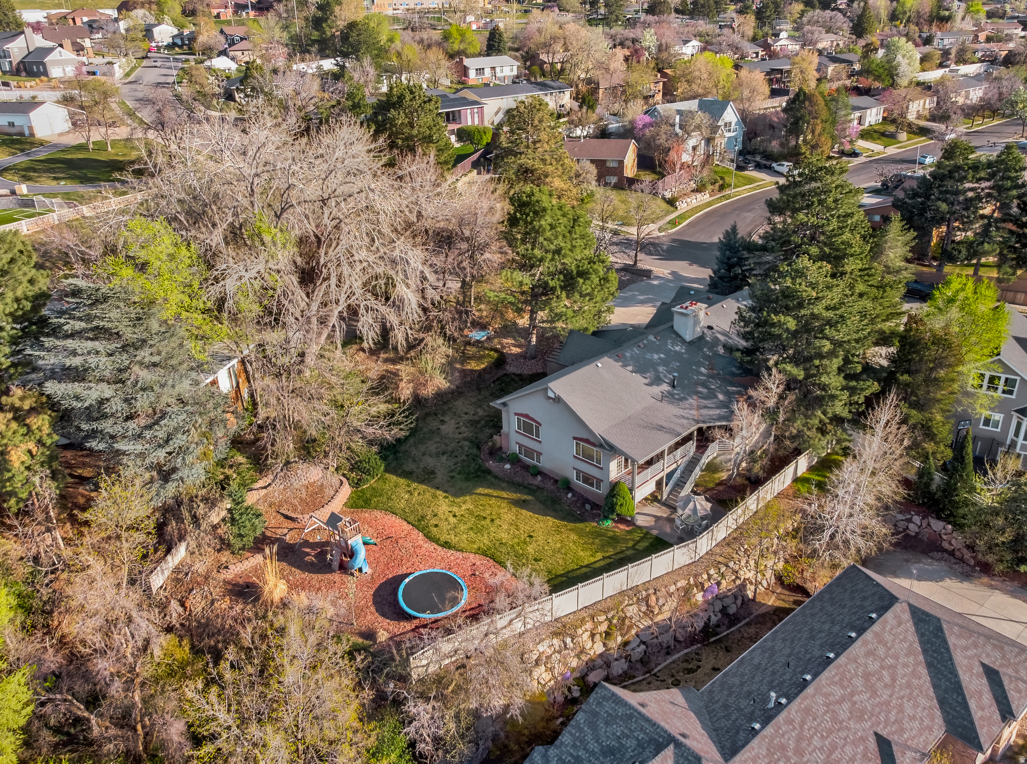 main property photo 46