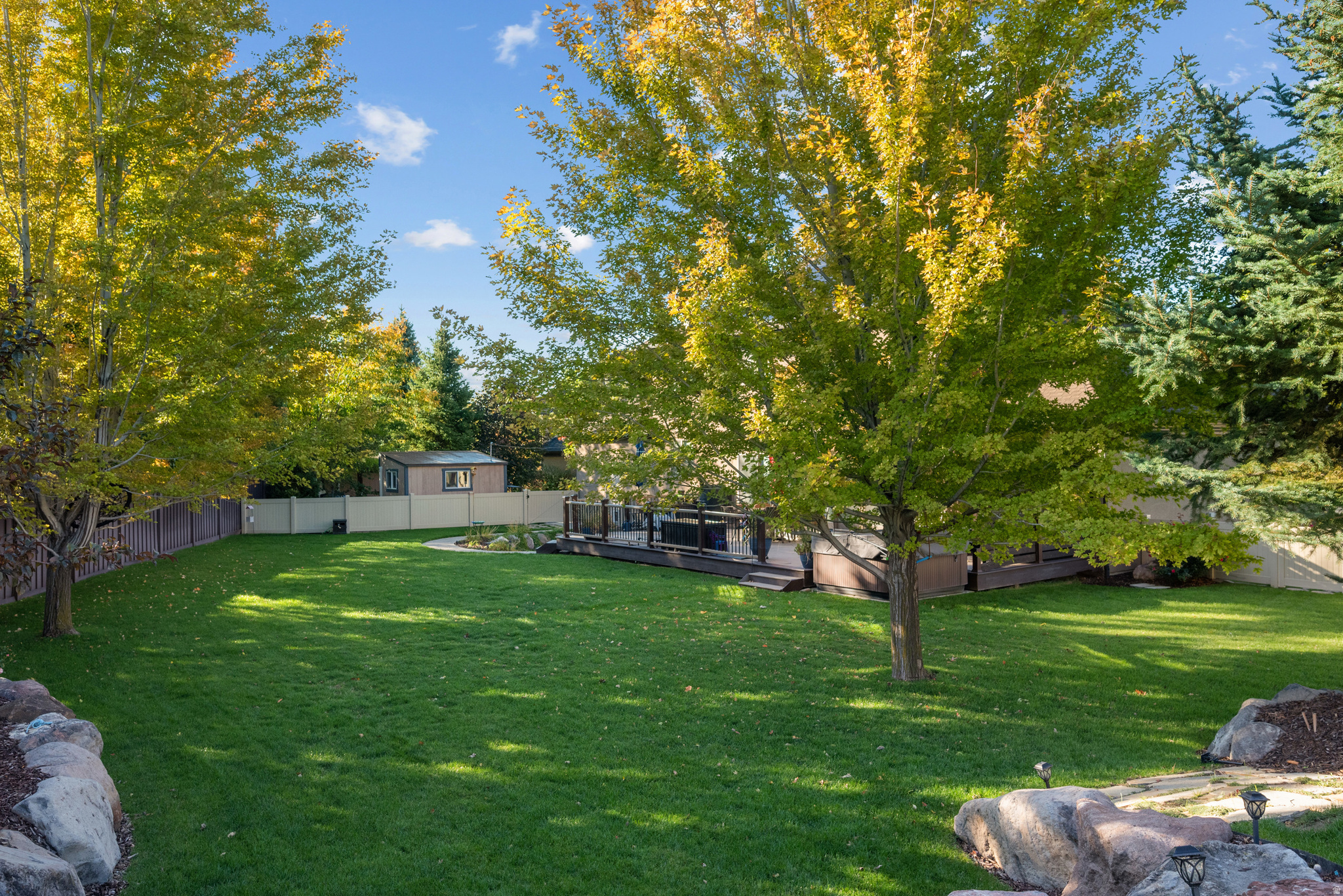 main property photo 32